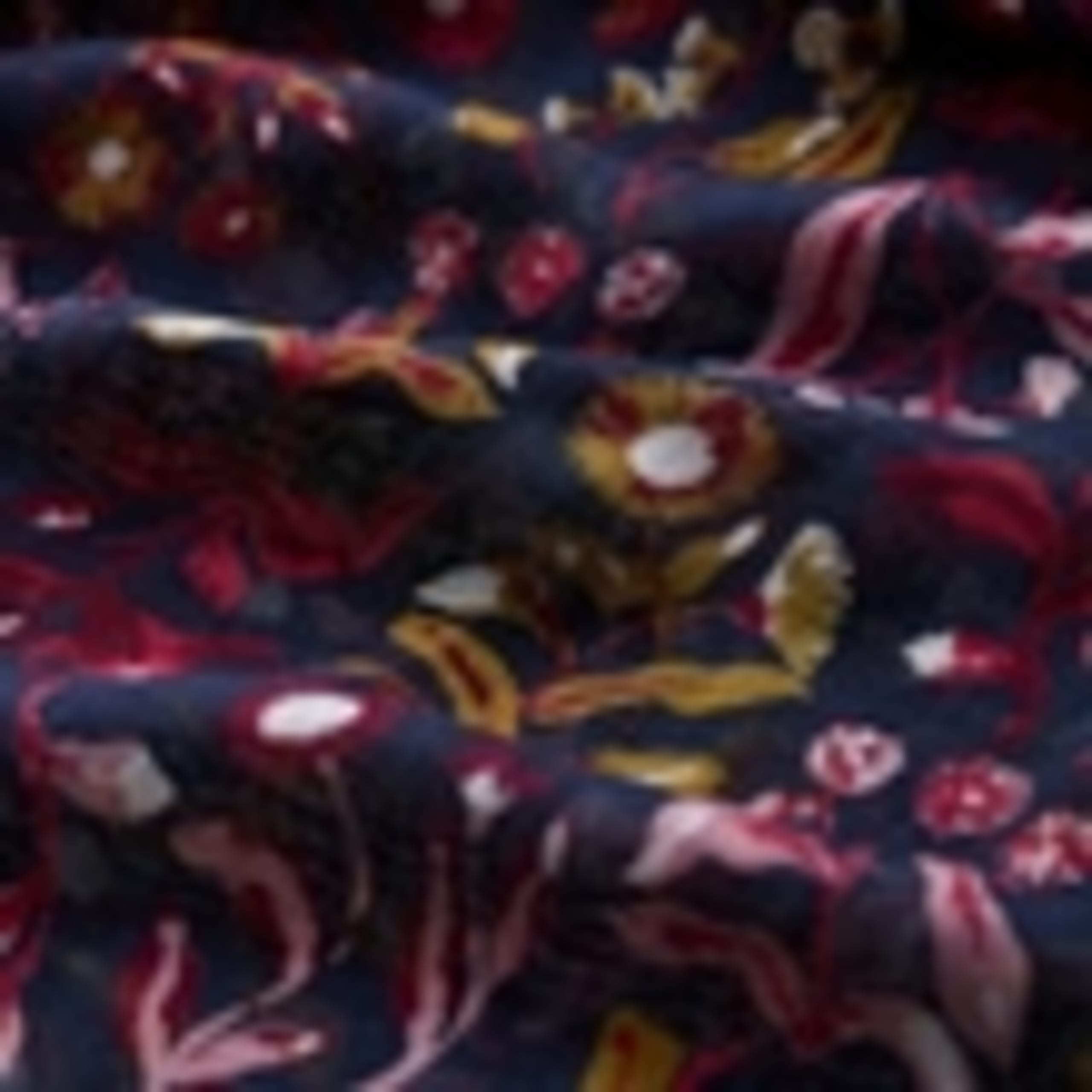 Modal Rich Floral Fringed Scarf with Linen 5 of 5