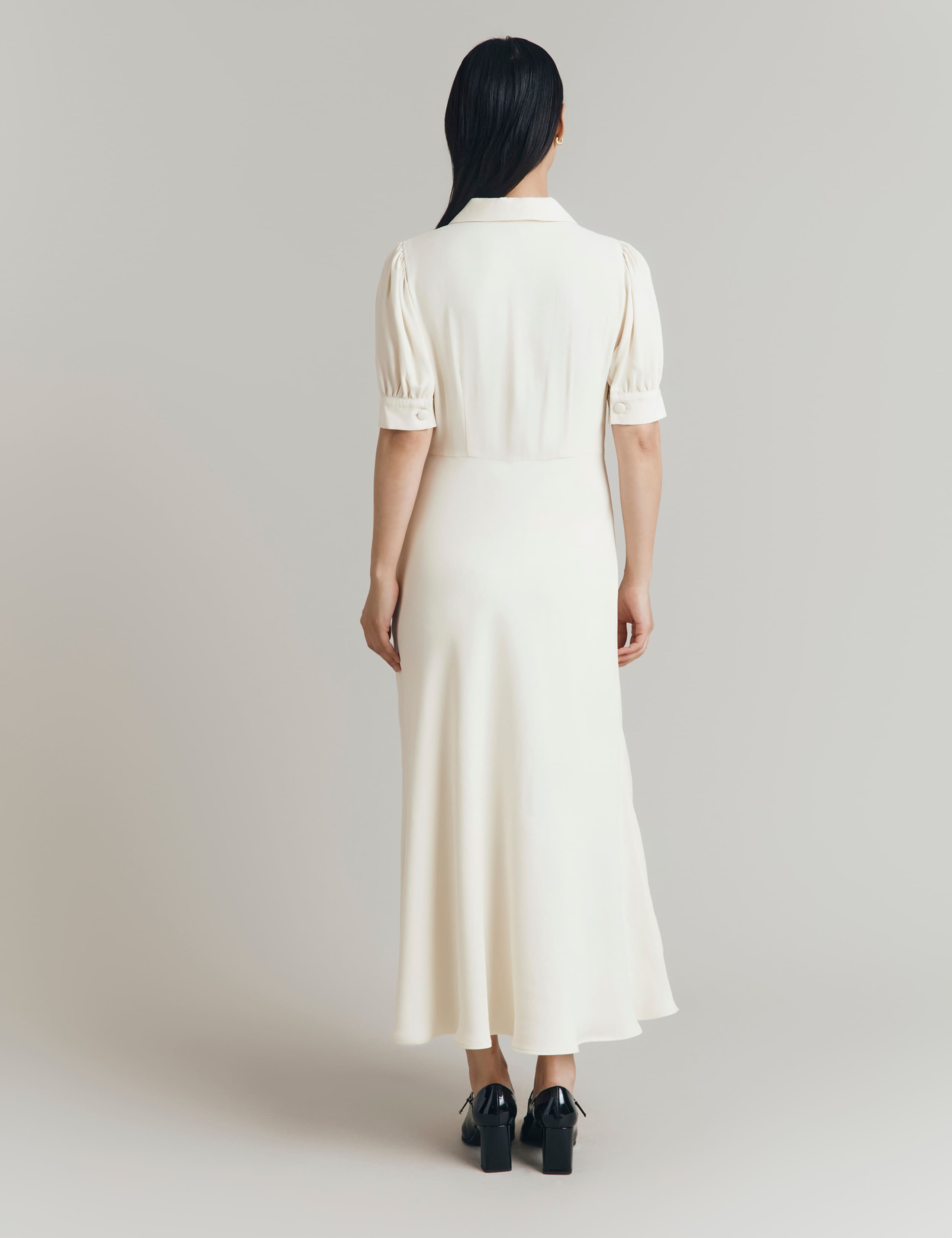 Crepe Puff Sleeve Midi Tea Dress 2 of 4