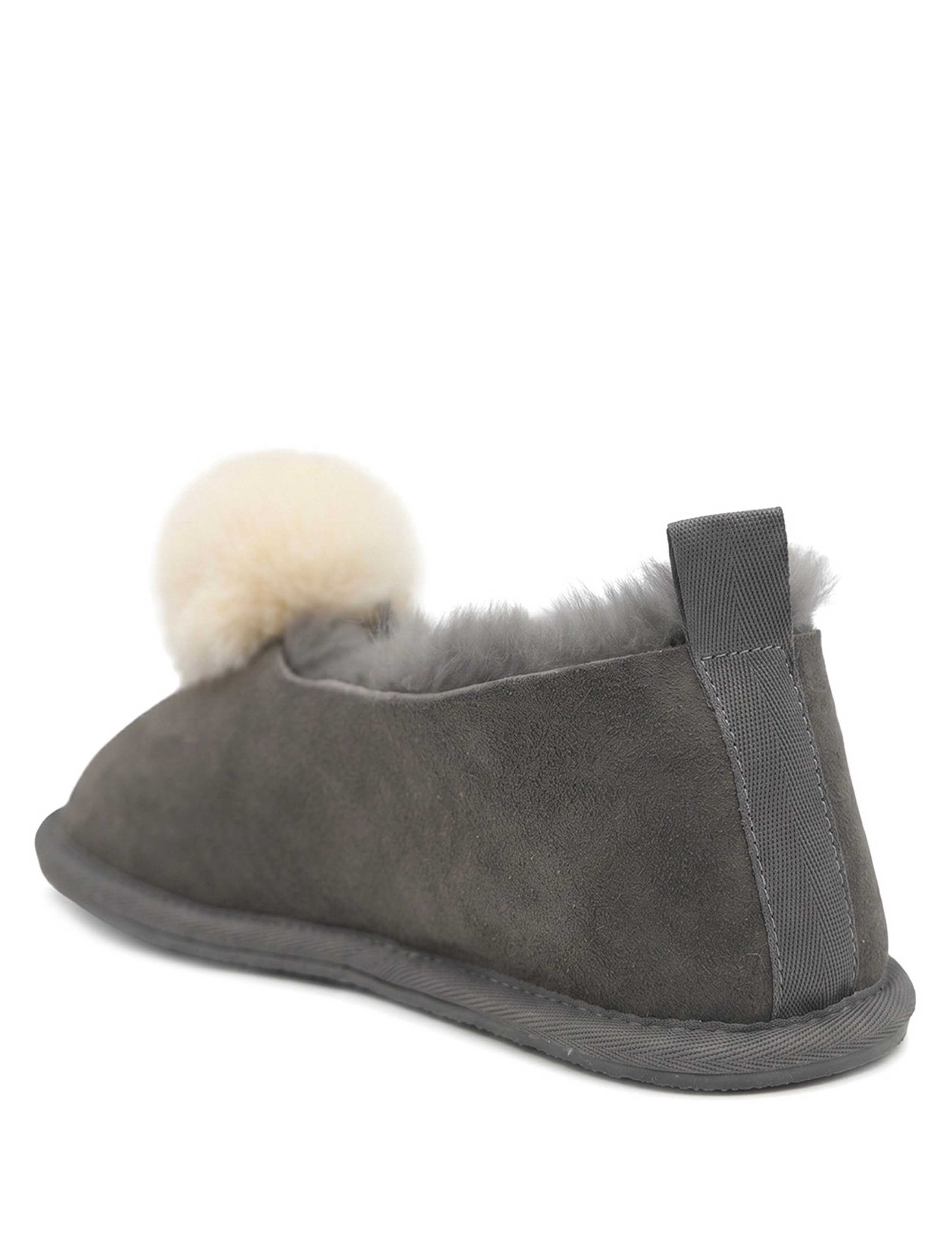 Leather Pom Pom Full Slippers 3 of 5