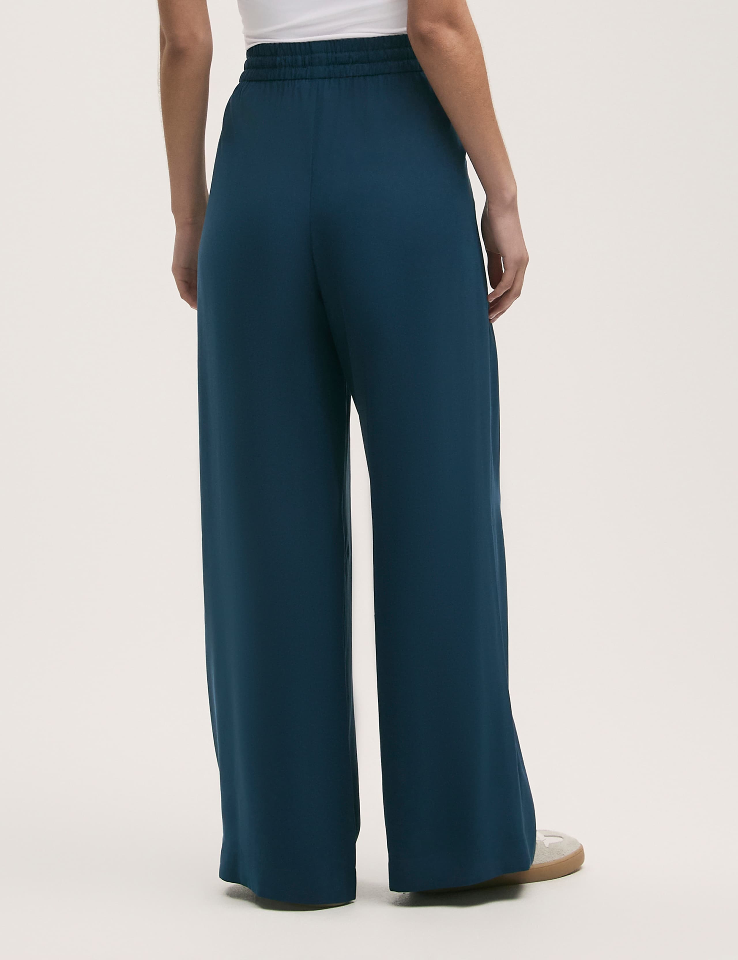 Drawstring Relaxed Wide Leg Trousers 3 of 4