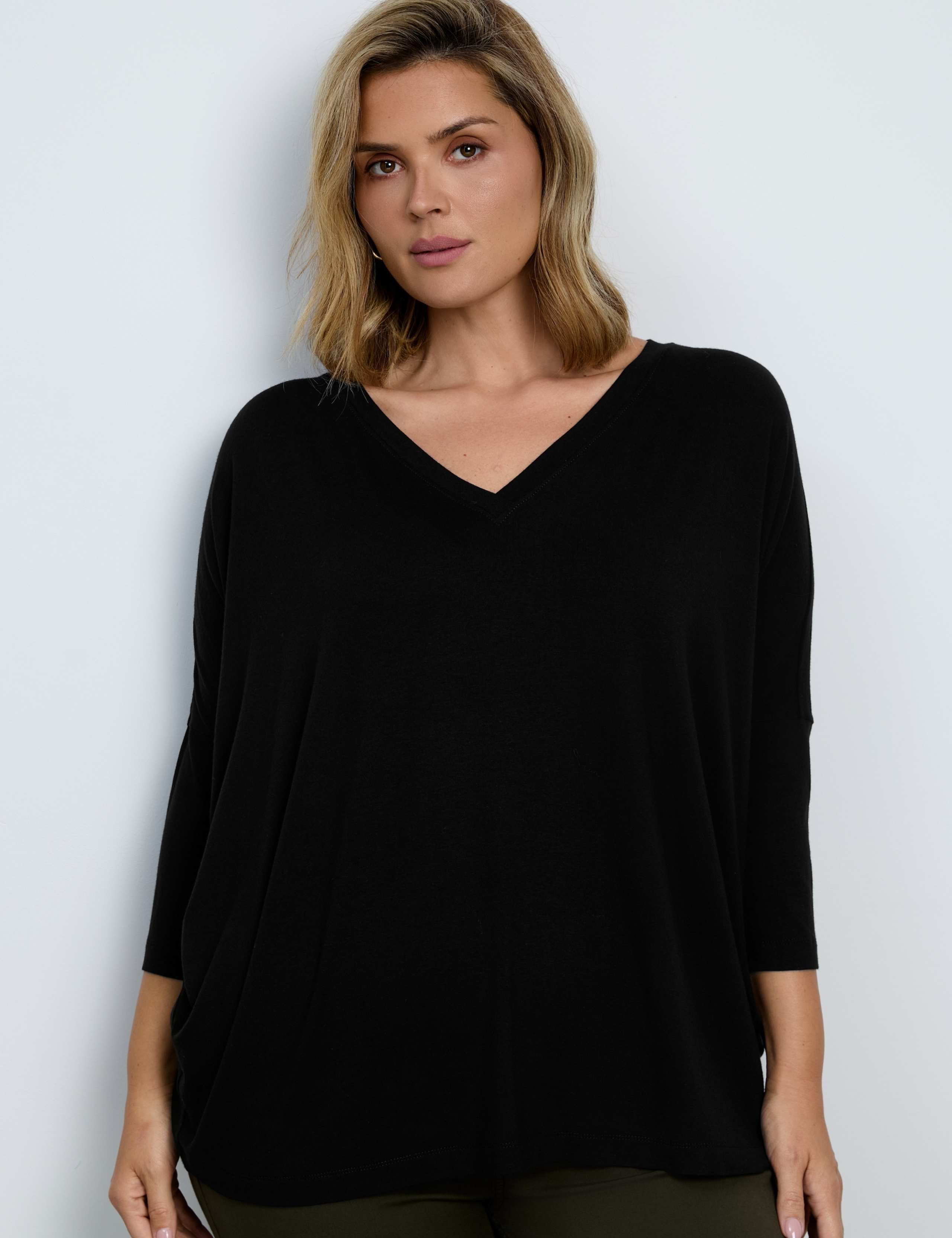 Jersey V-Neck Top 2 of 5