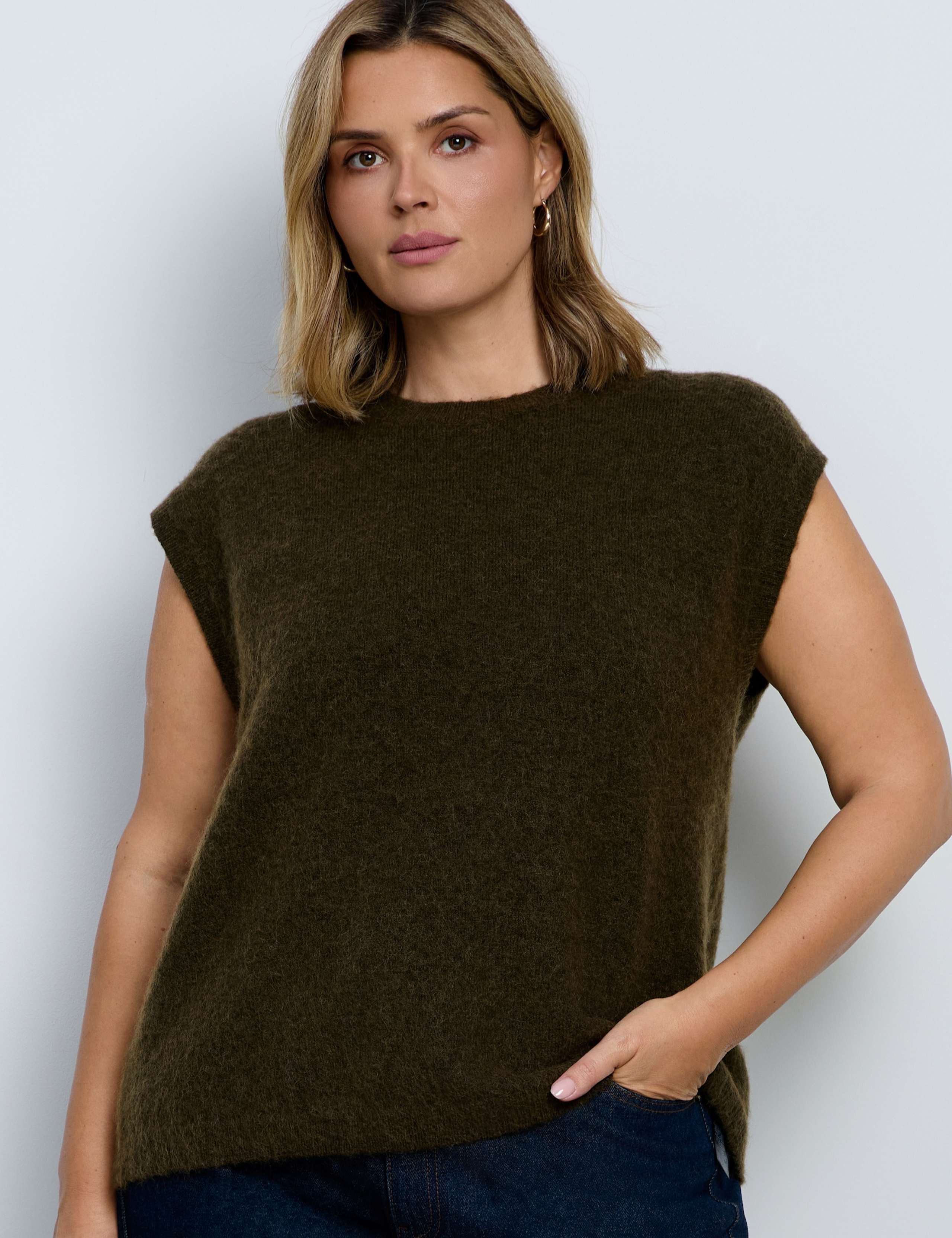 Wool Blend Knitted Vest with Mohair 4 of 5