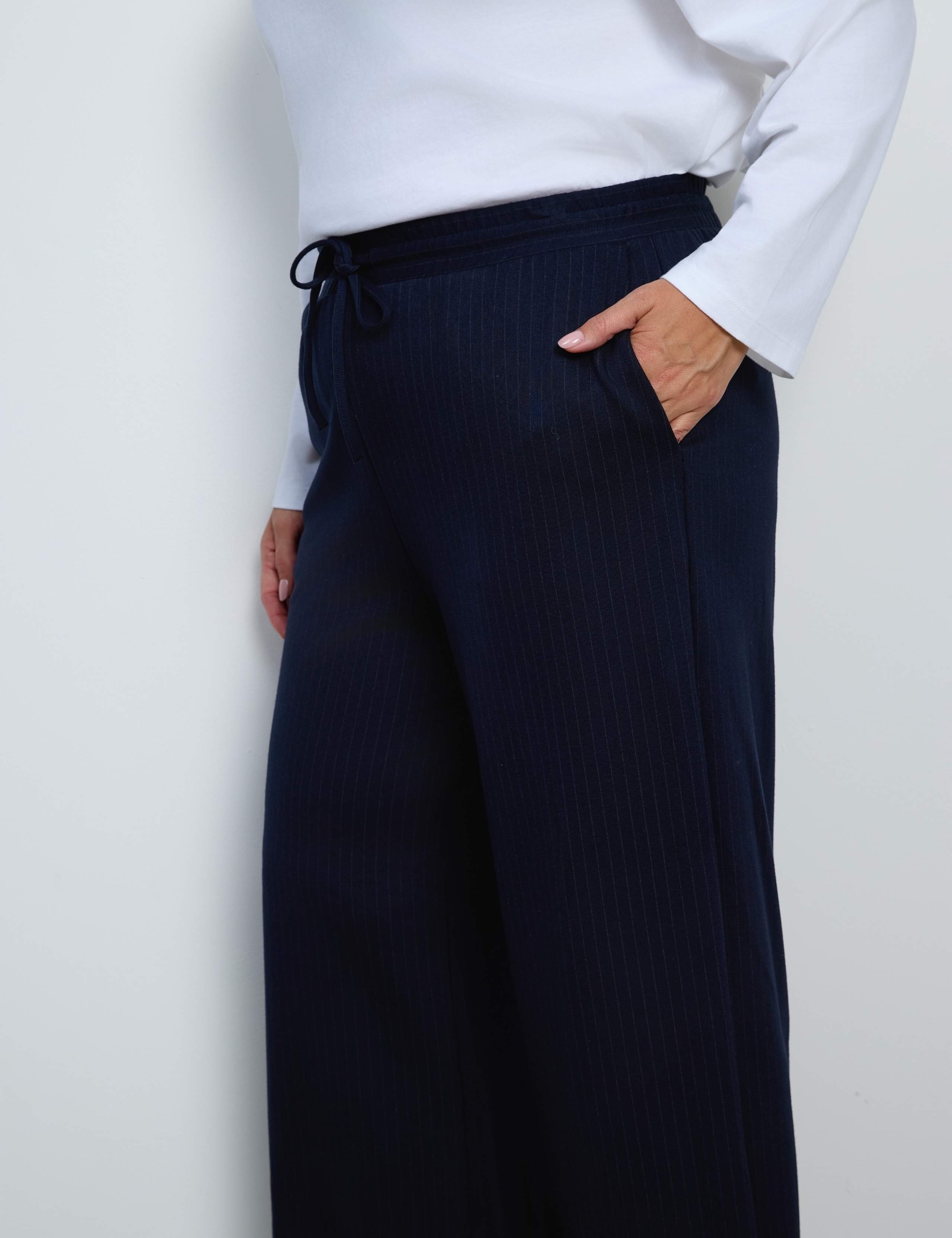 Curve Striped Drawstring Wide Leg Trousers 3 of 4