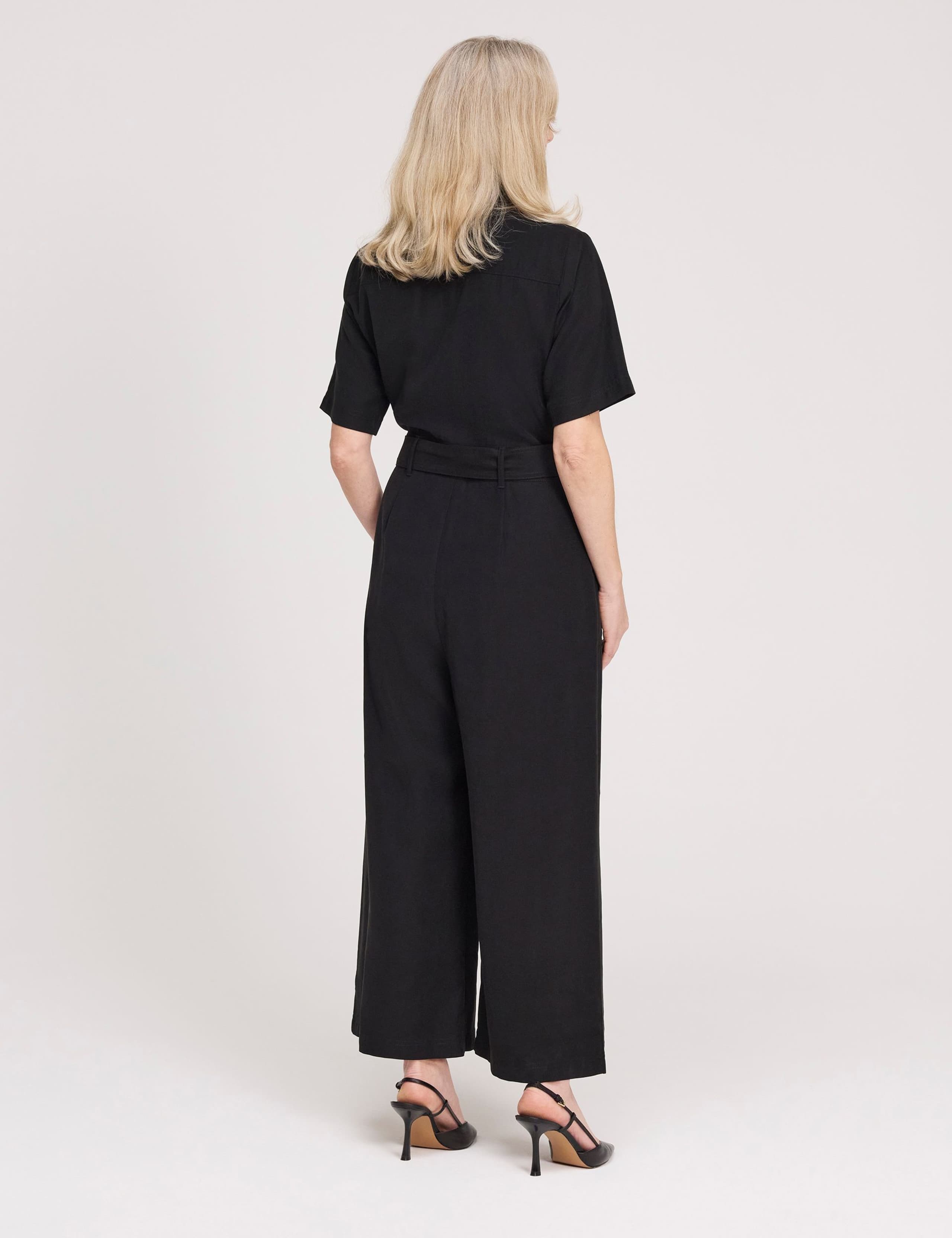 Short Sleeve Cropped Wide Leg Jumpsuit 4 of 5