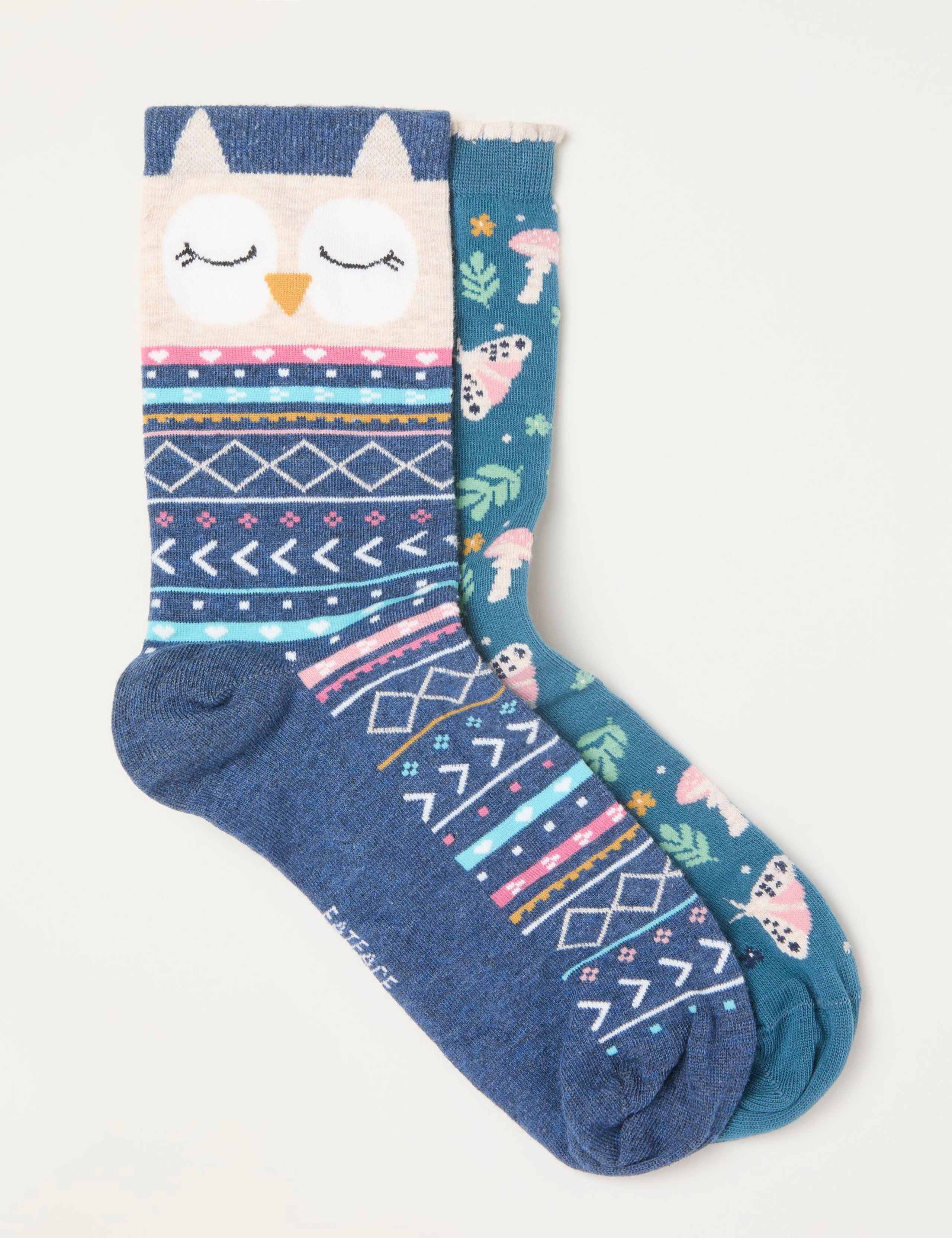 2pk Cotton Rich Trainer Socks 1 of 3