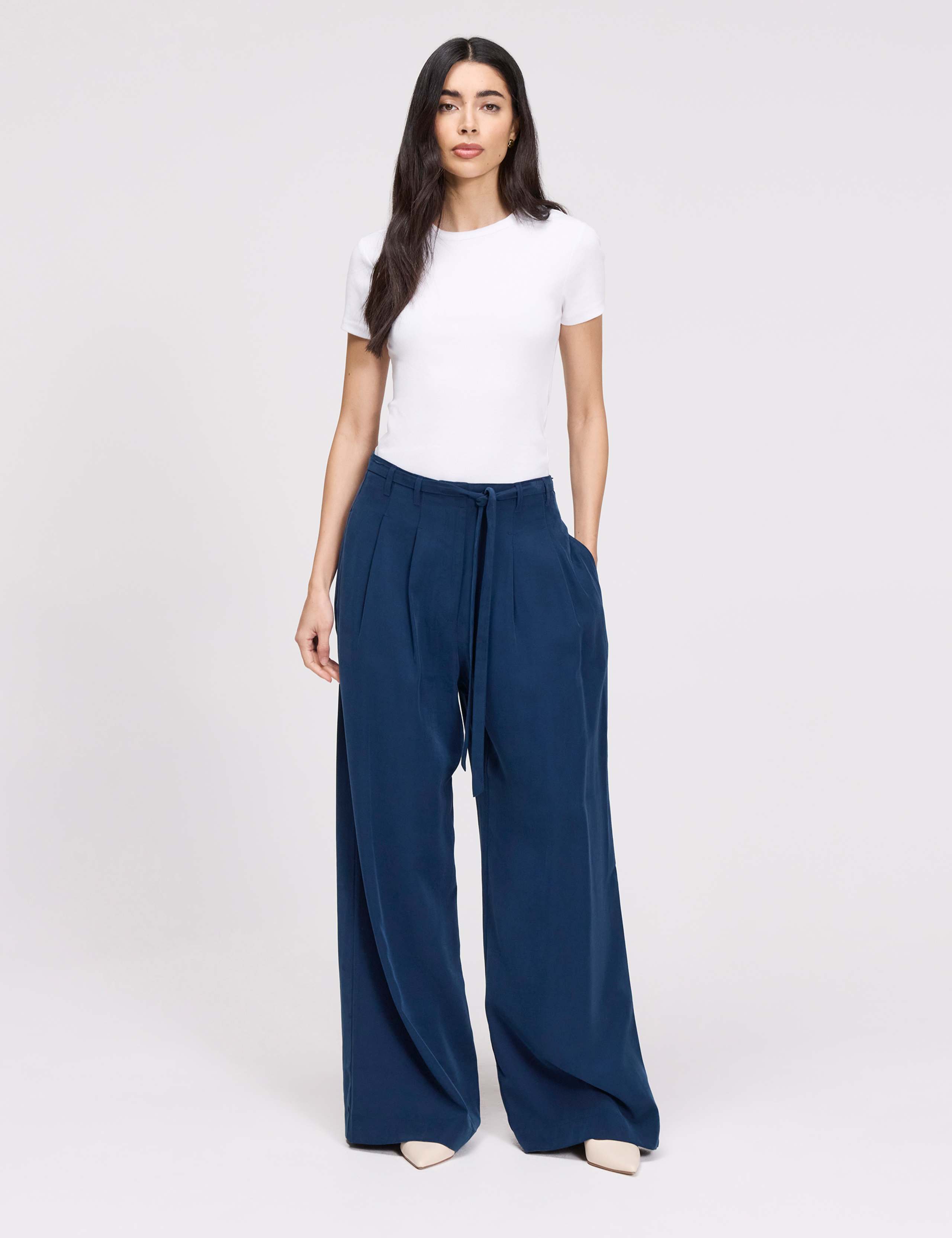 Wide Leg Trousers 2 of 7