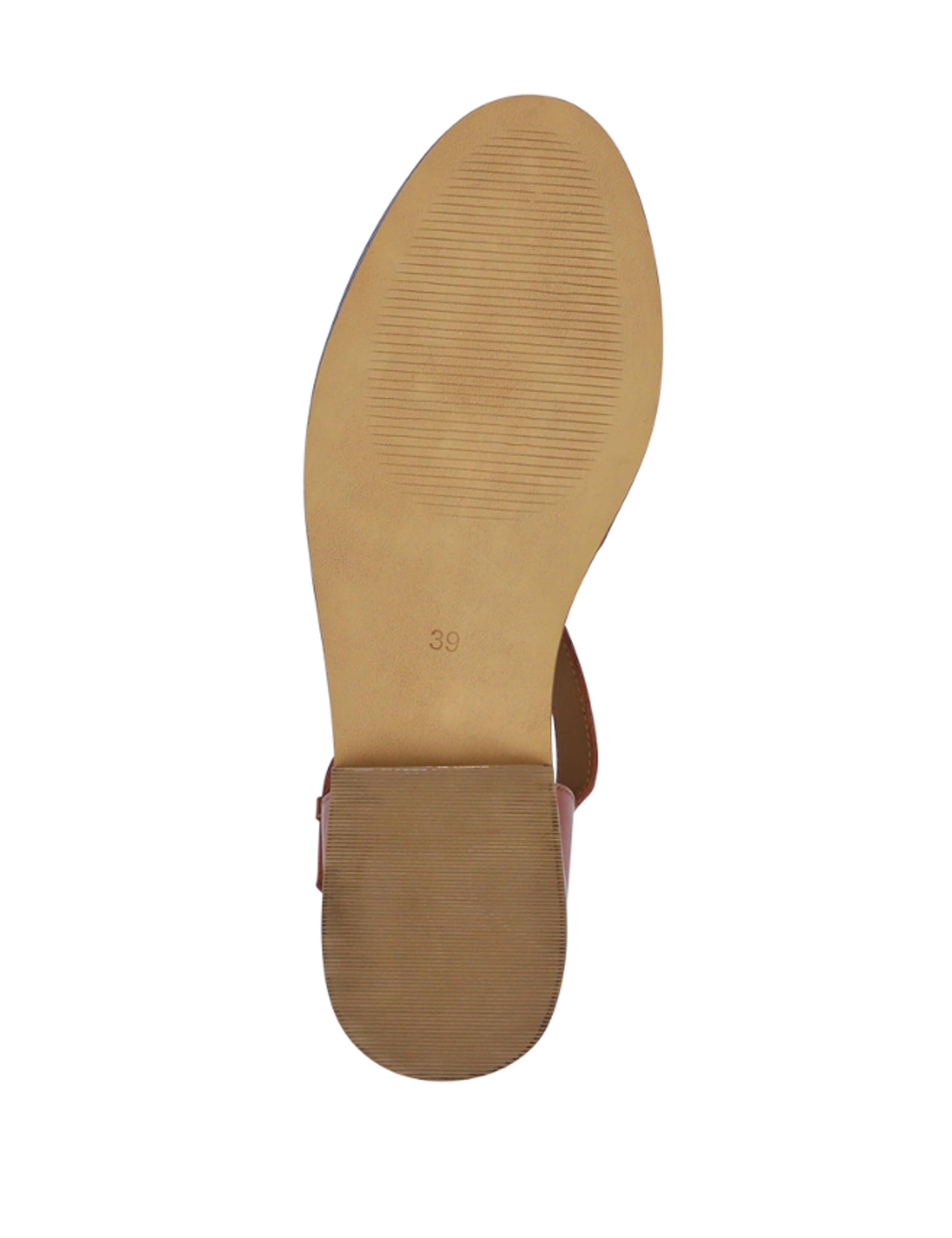 Leather T-Bar Block Heel Fisherman Sandals 7 of 7