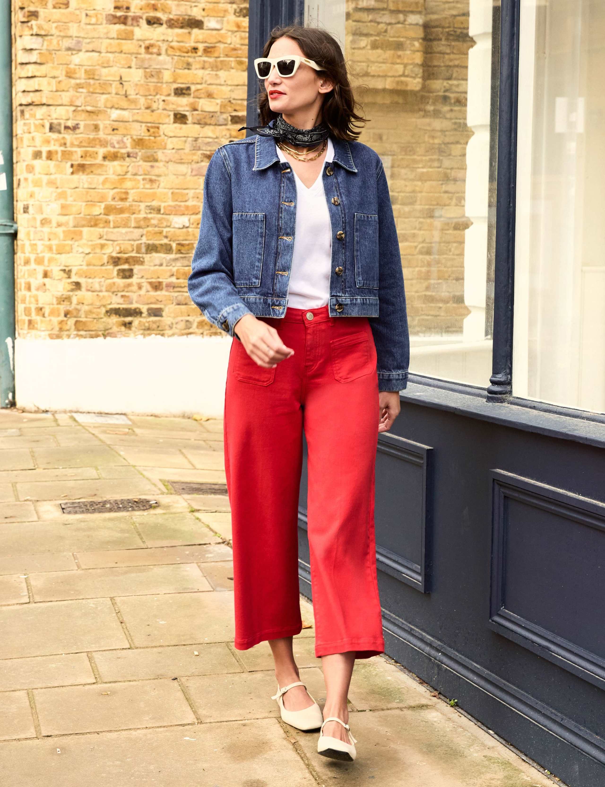 High Waisted Wide Leg Cropped Jeans 4 of 4