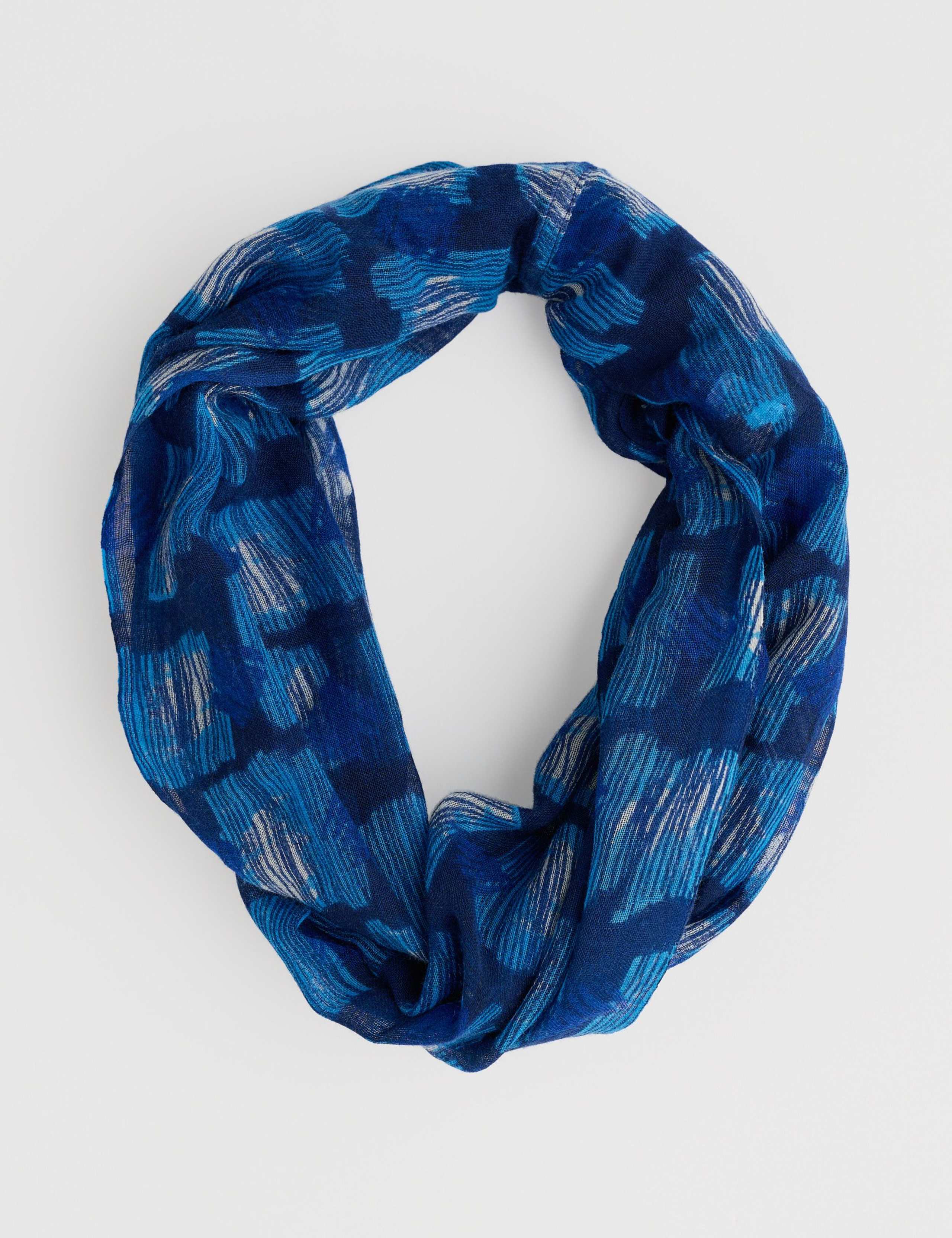 Pure Wool Printed Snood 2 of 5