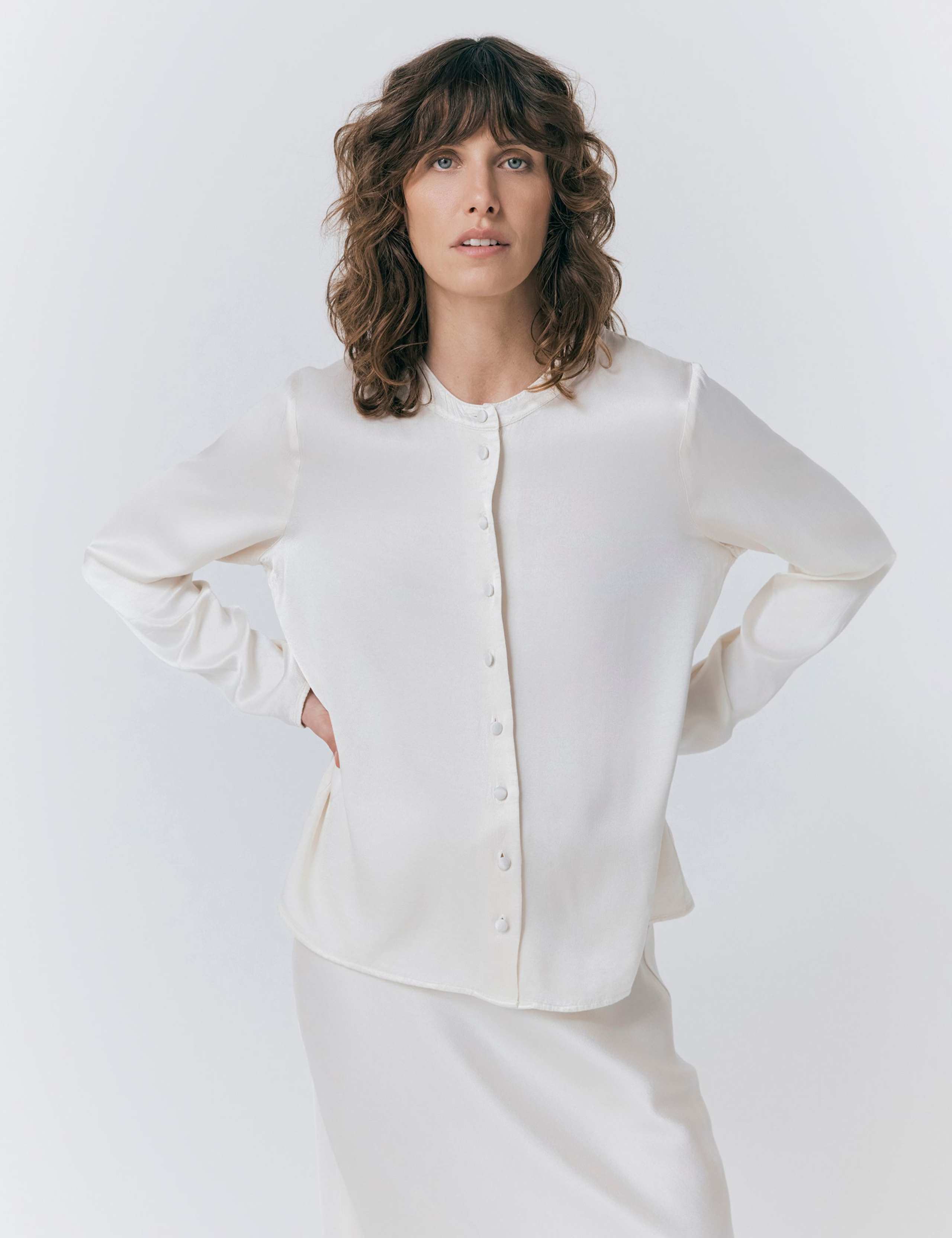 Satin Collarless Button Through Blouse 3 of 4