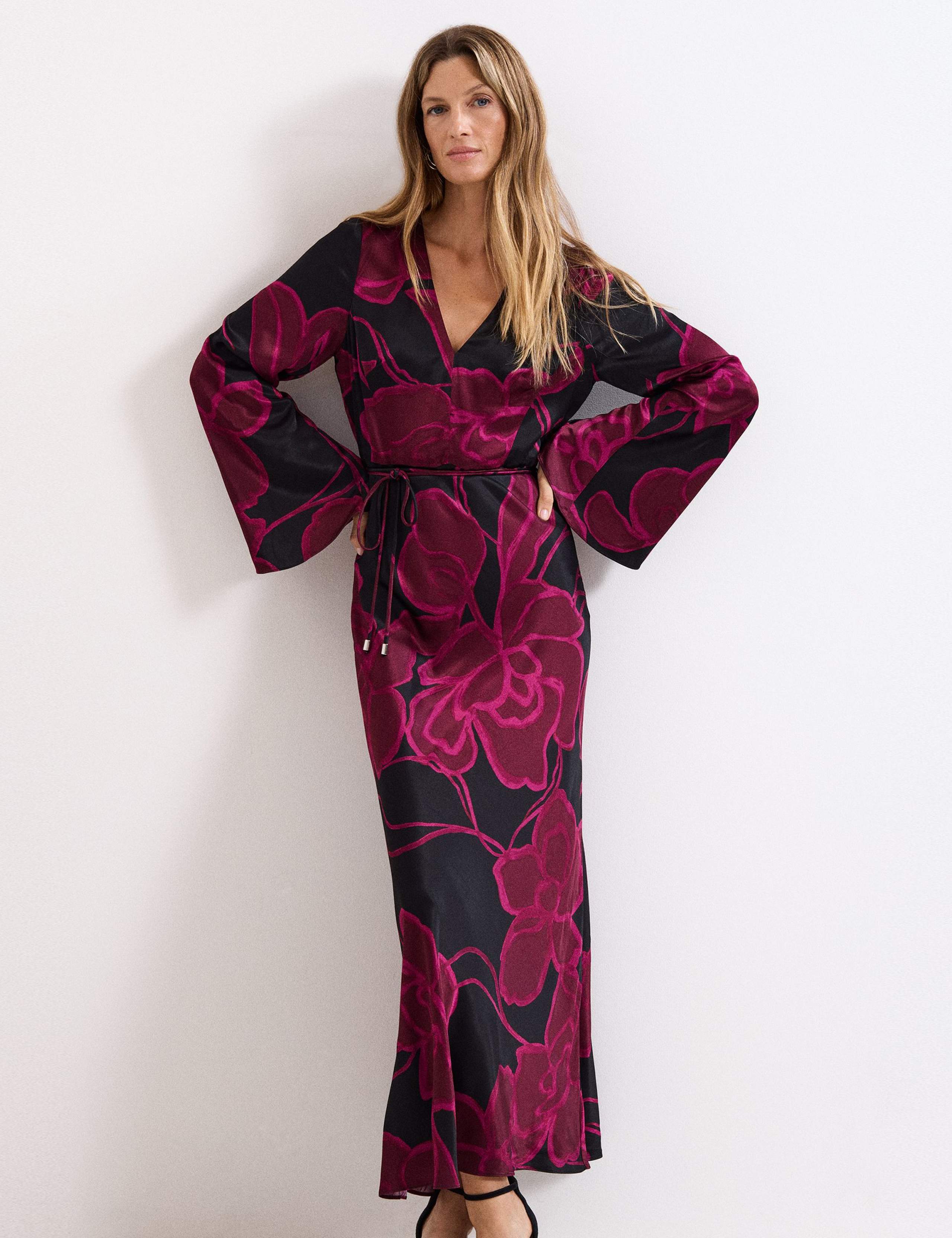 Floral V-Neck Maxi Waisted Dress 5 of 9