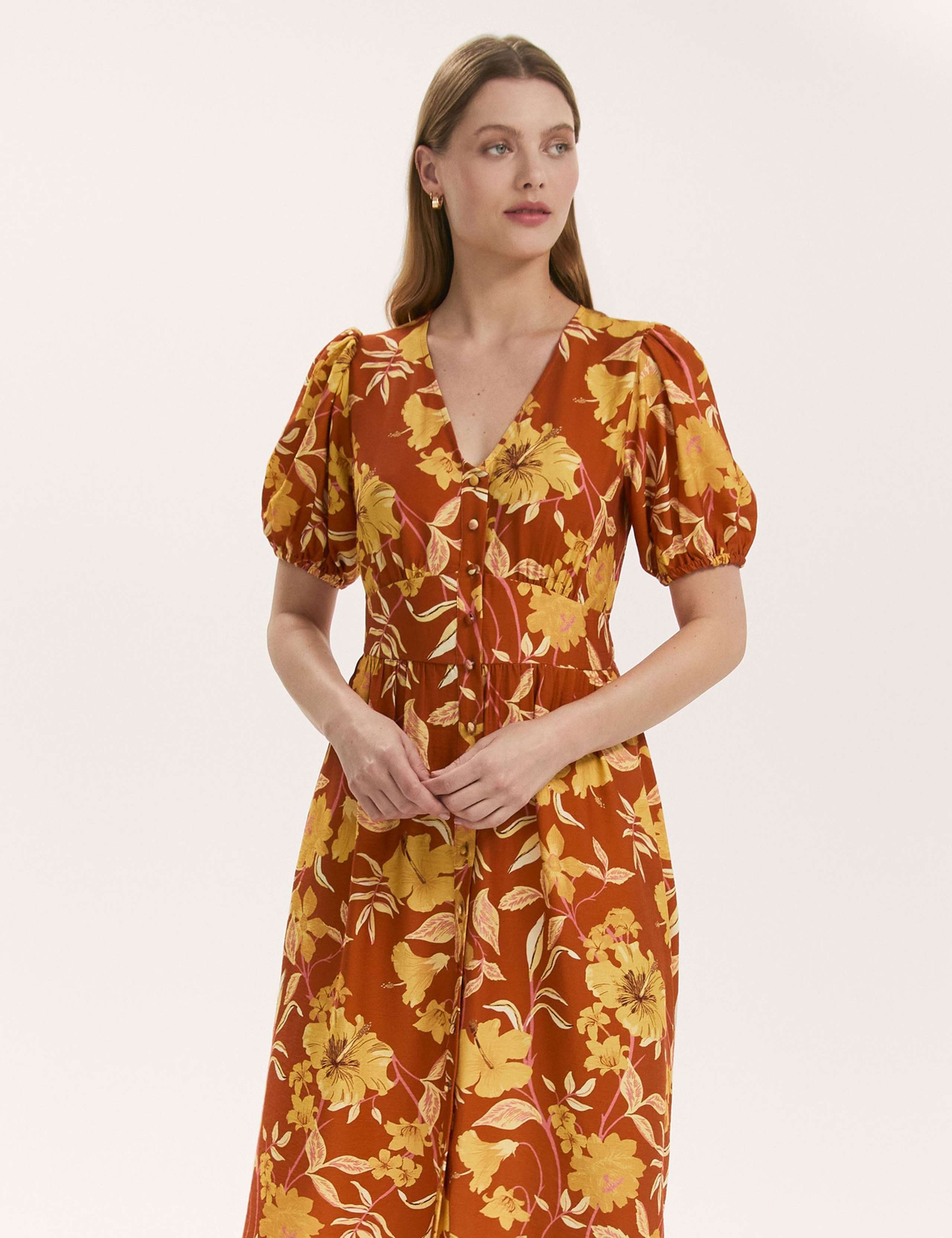 Floral V-Neck Midi Waisted Dress 3 of 4