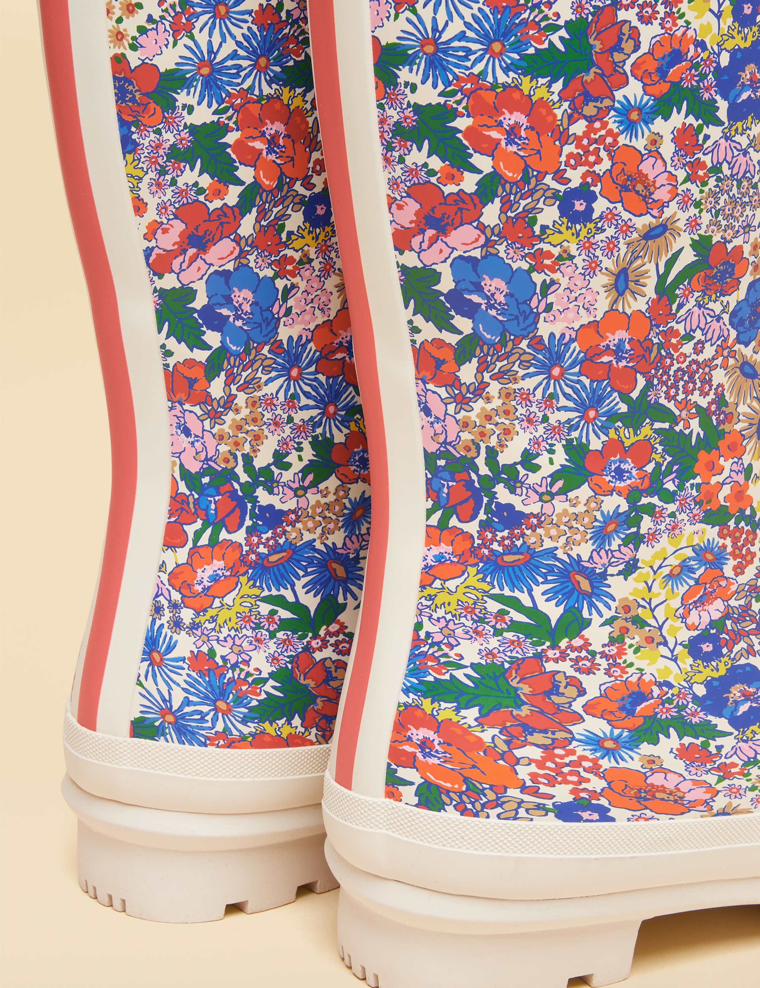 Ditsy Floral Adjustable Knee High Wellies 4 of 6