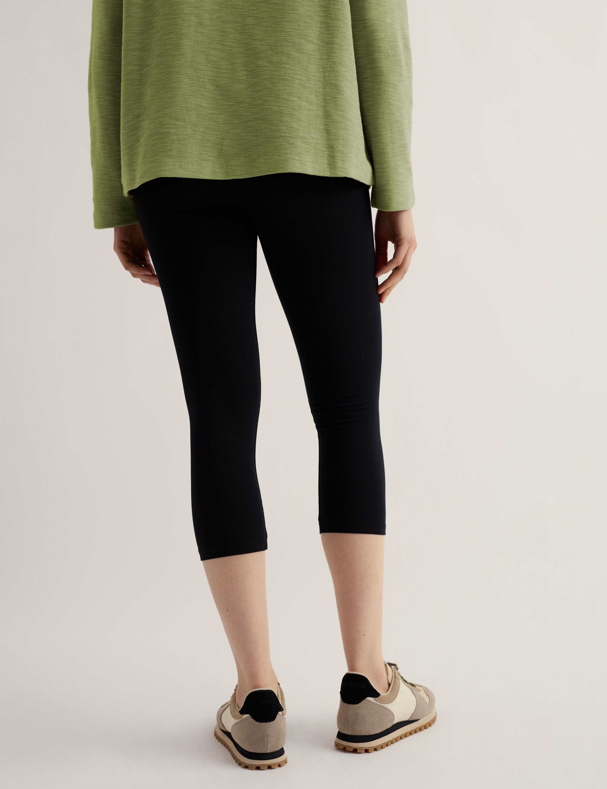 Cropped Leggings 4 of 5