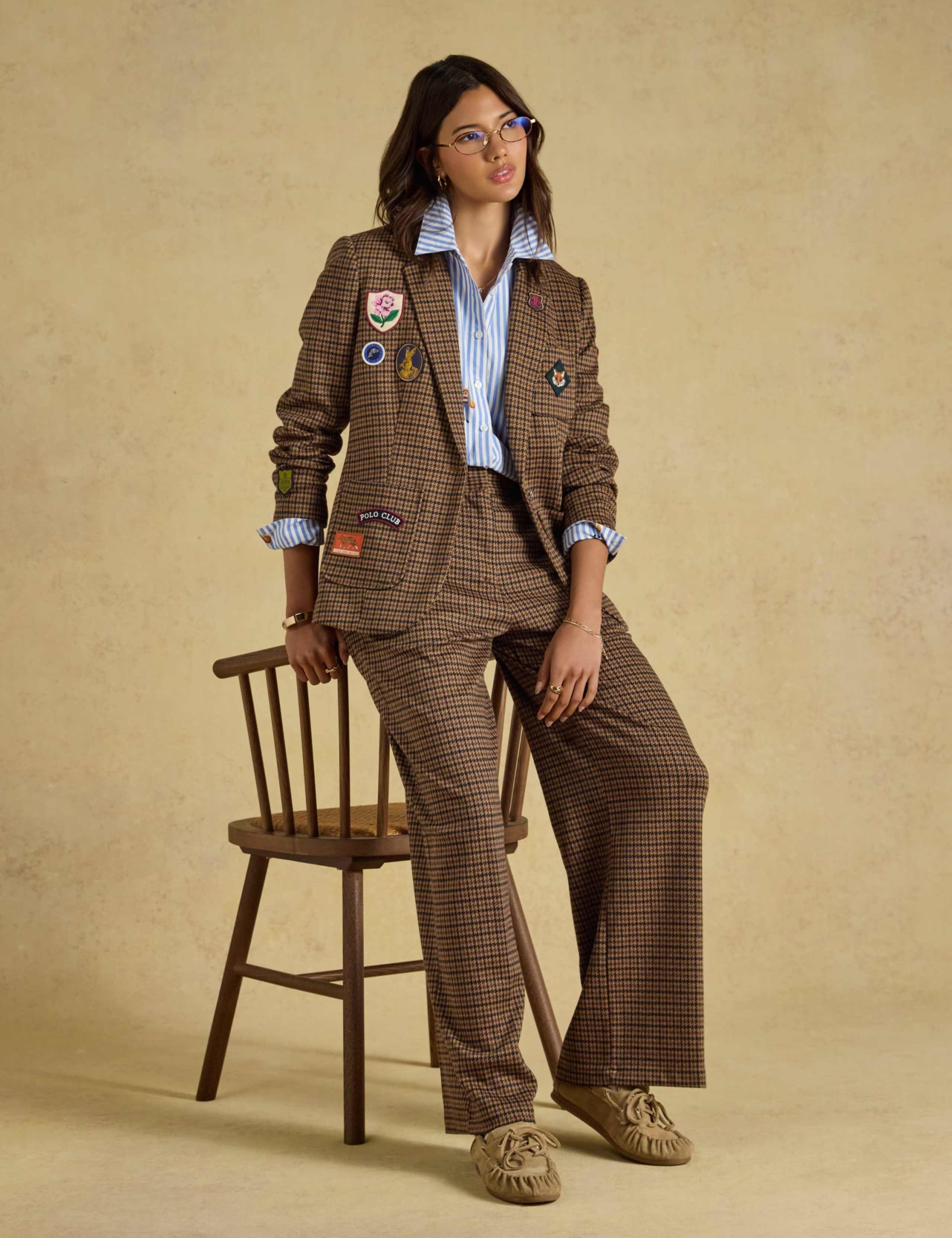 Dogtooth High Waisted Wide Leg Trousers with Wool 7 of 8