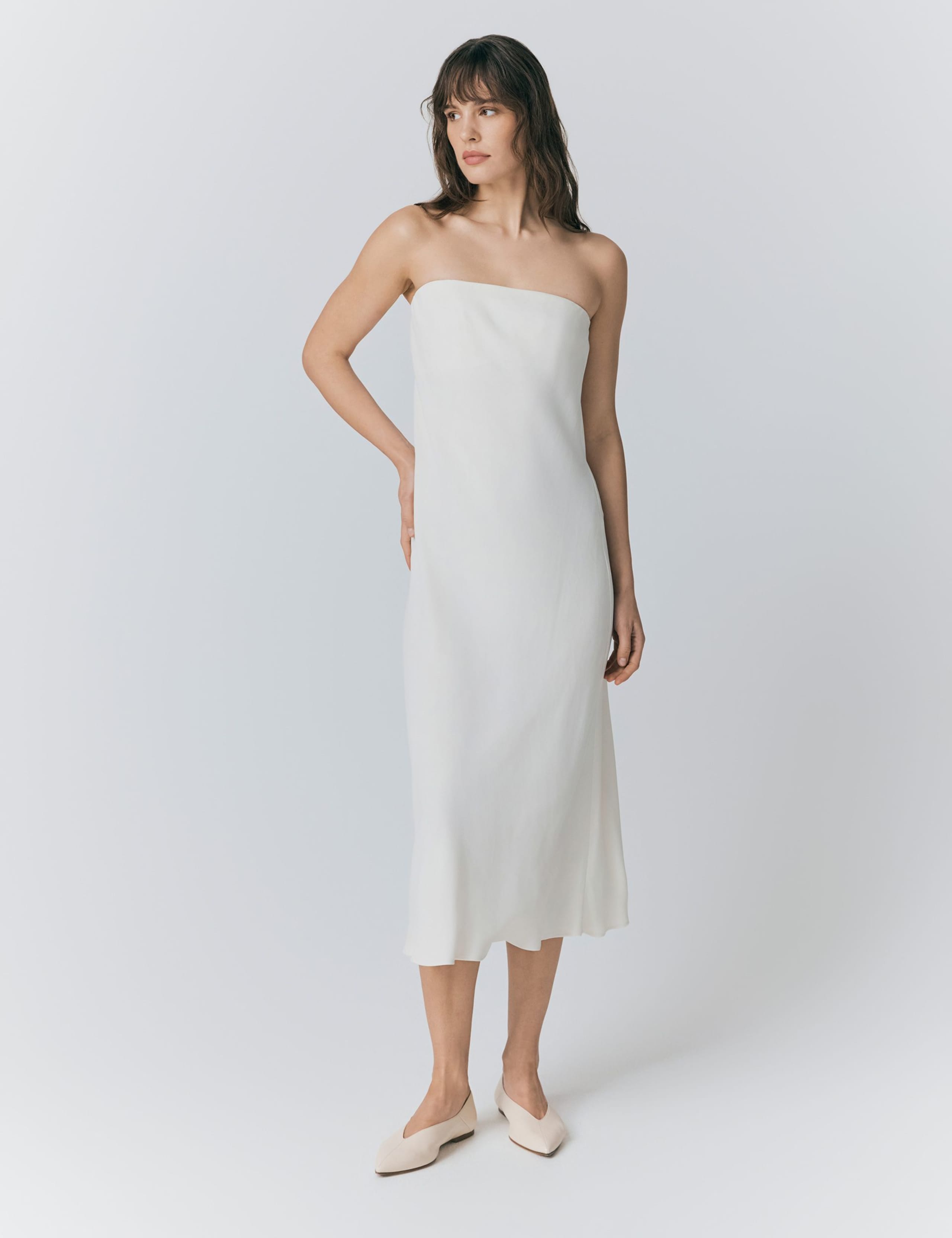 Crepe Bandeau Midaxi Bodycon Dress 2 of 4