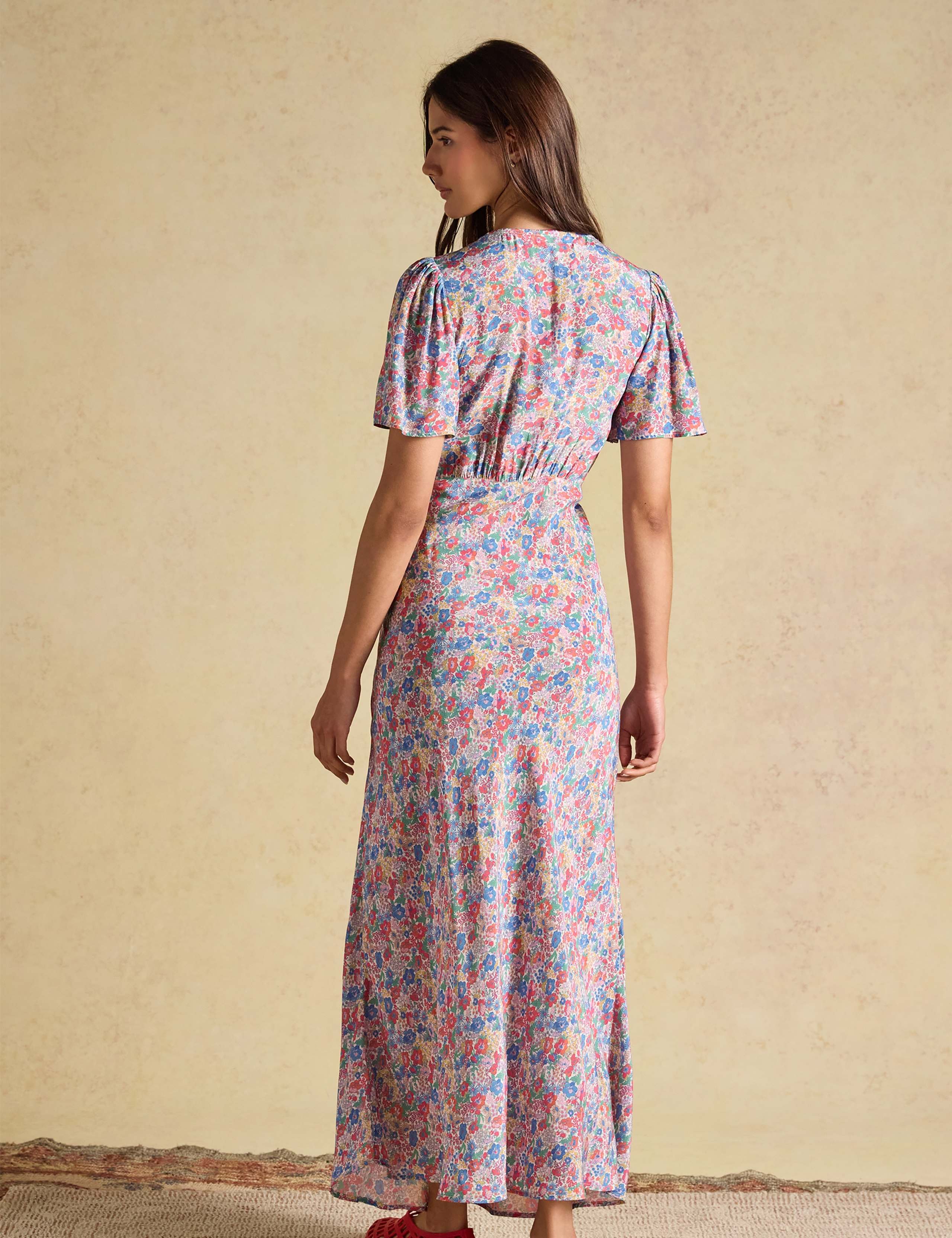 Ditsy Floral V-Neck Midi Tea Dress 6 of 7