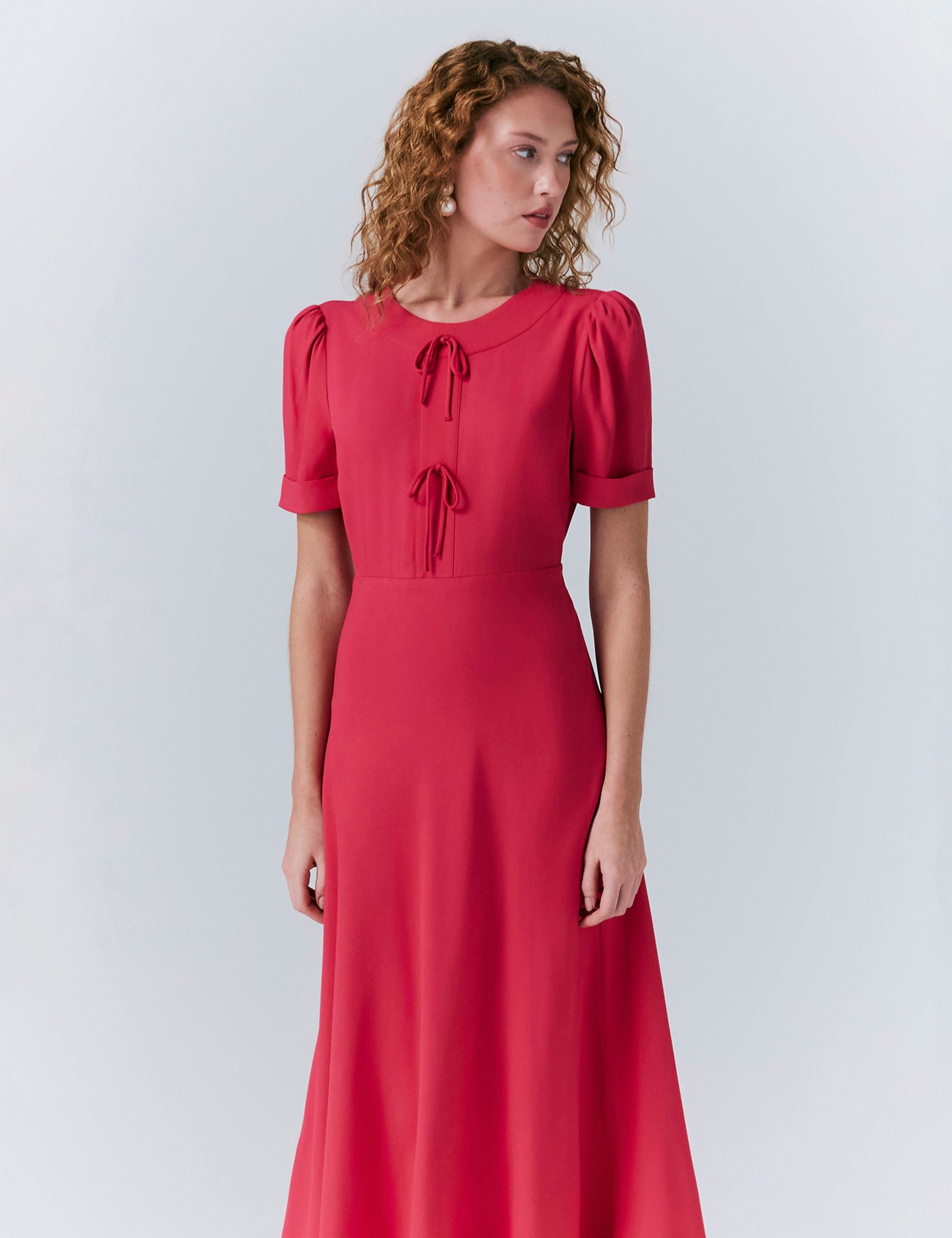 Crepe Bow Detail Puff Sleeve Midi Tea Dress 4 of 5