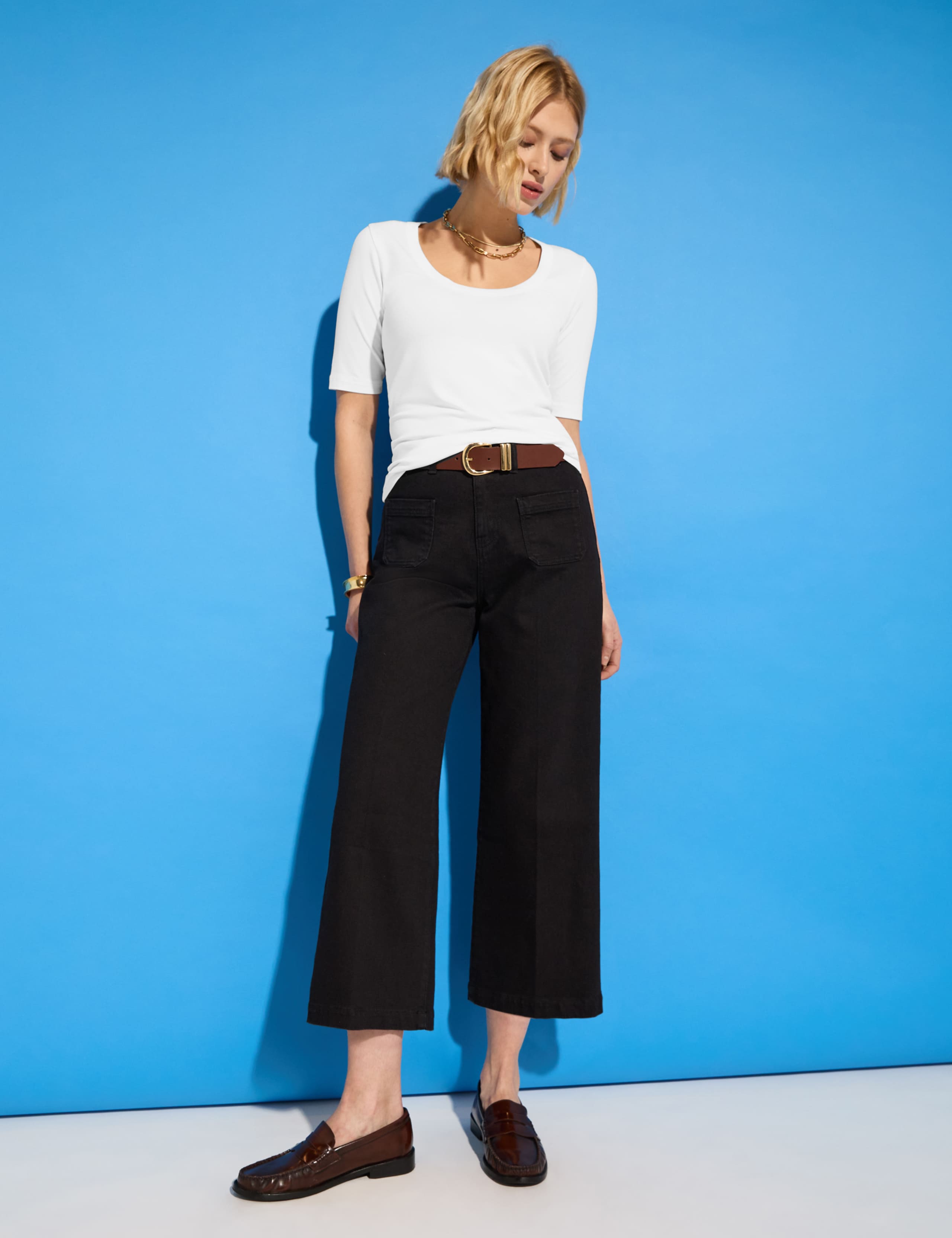 Scoop Neck Top 3 of 5