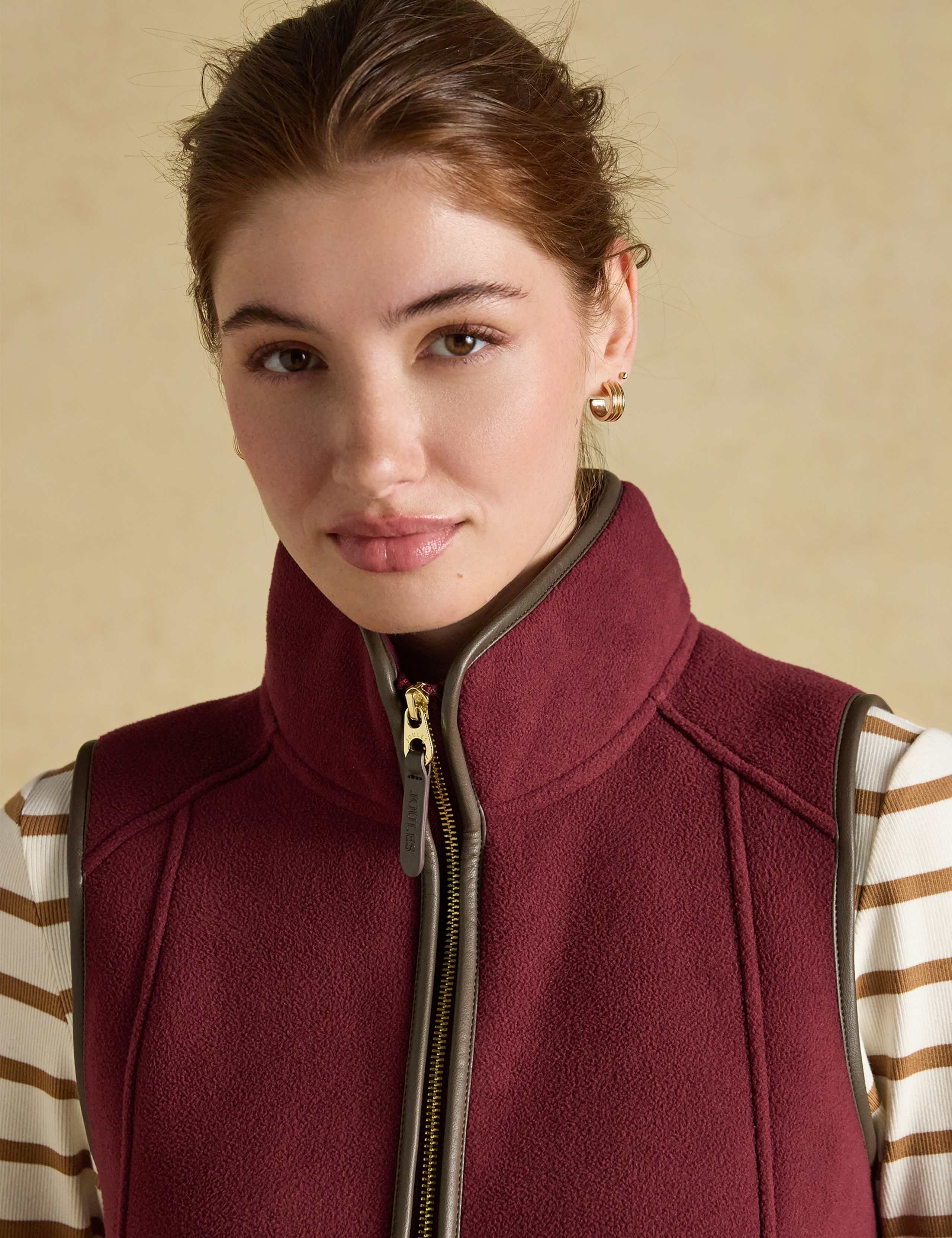 Fleece Funnel Neck Gilet 6 of 6