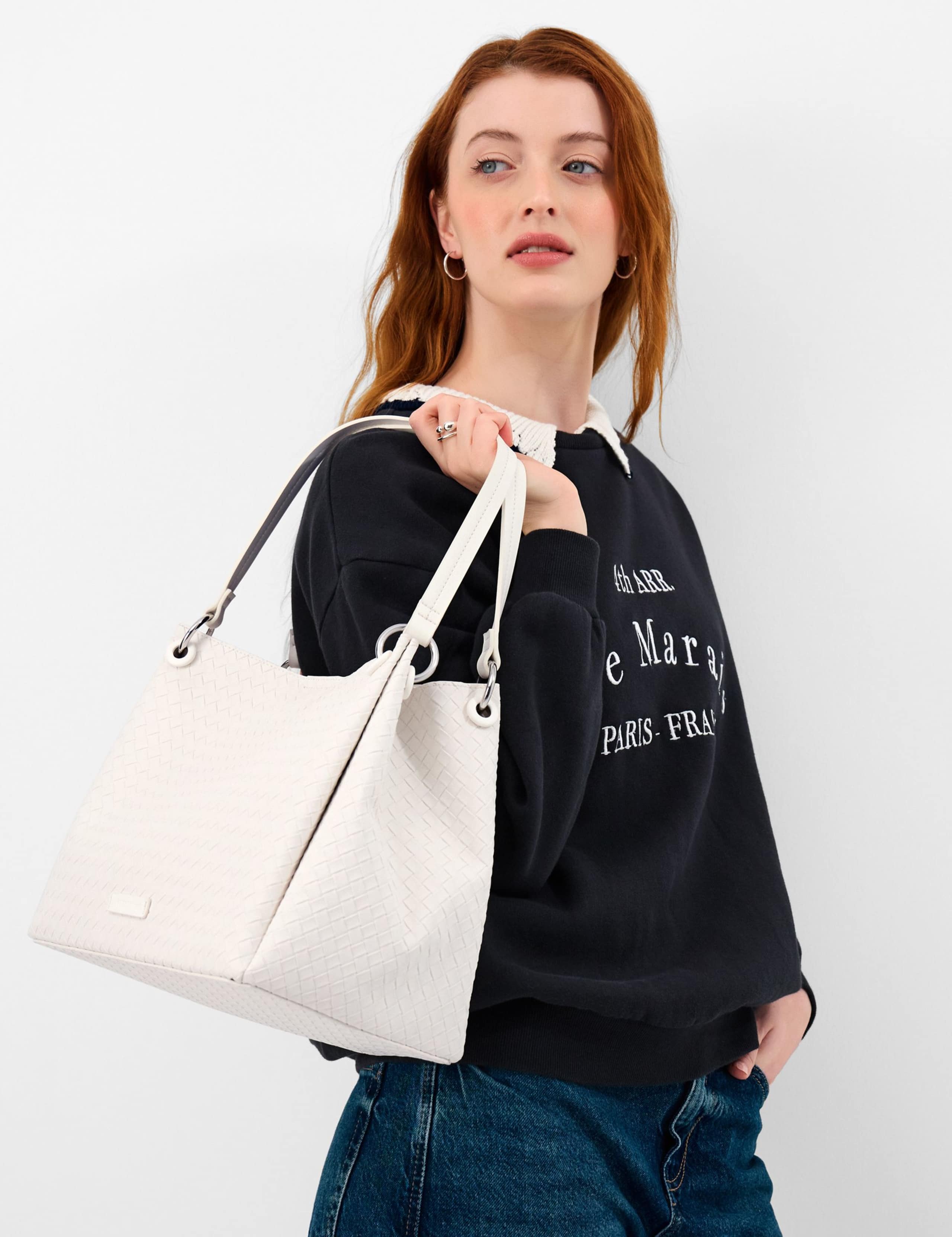 Woven Shoulder Bag 3 of 5