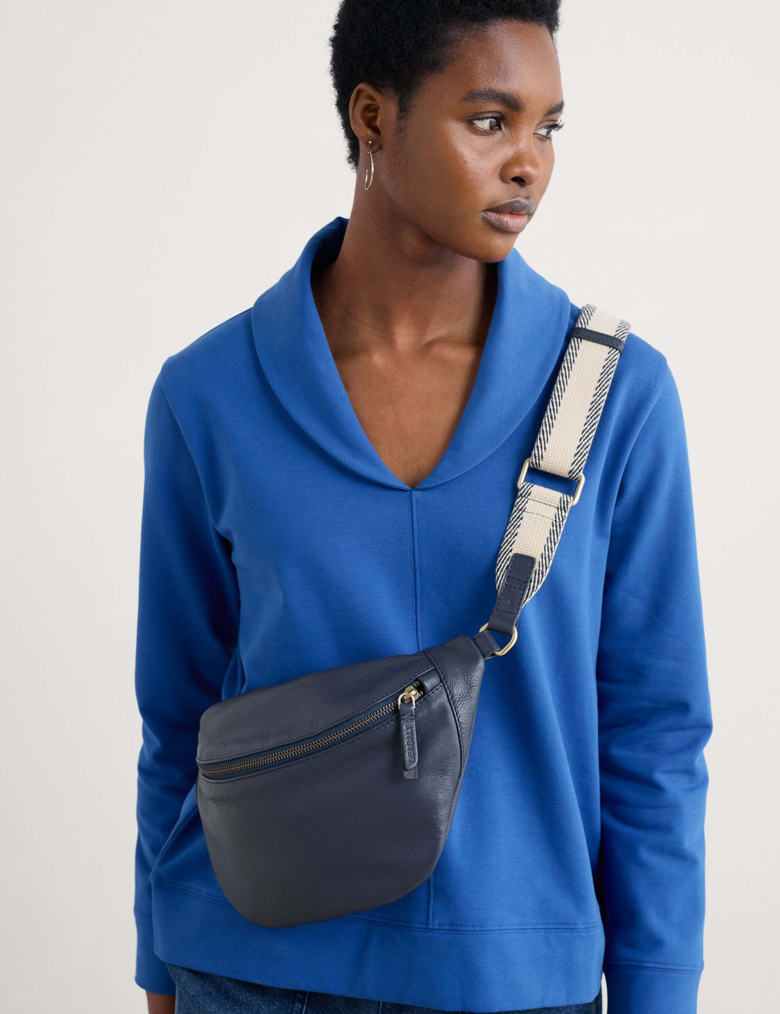 Leather Cross Body Bag 3 of 6