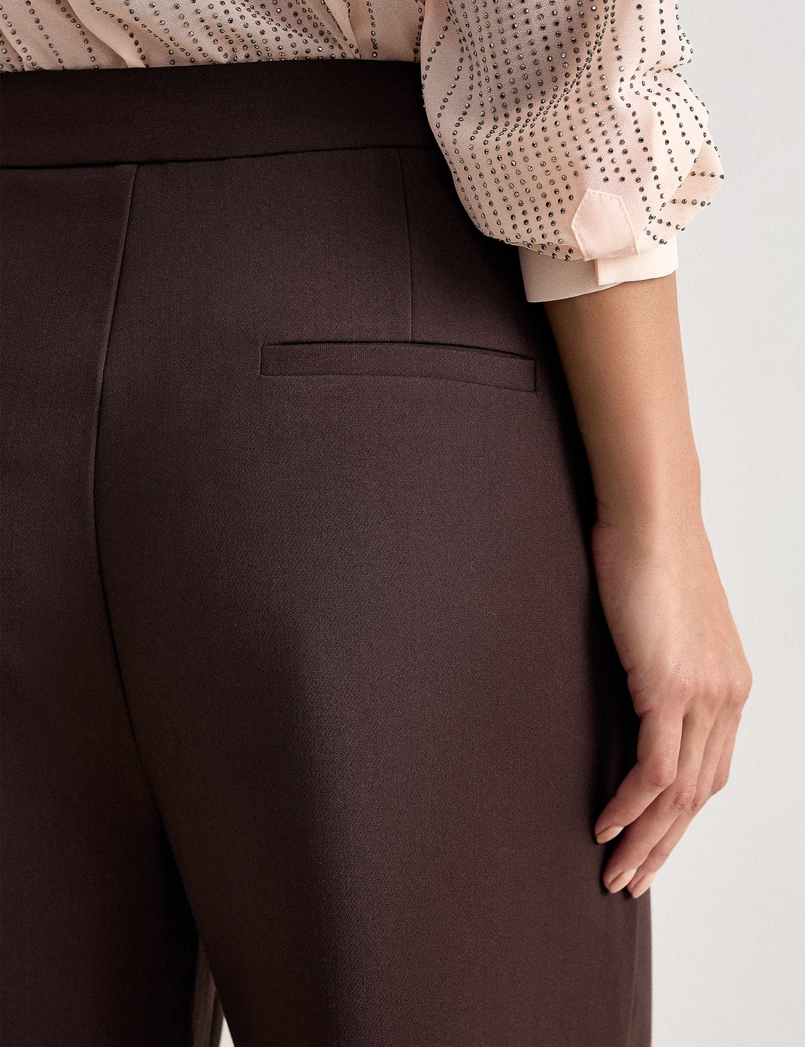 Pleat Front Patch Pocket Wide Leg Trousers 3 of 8