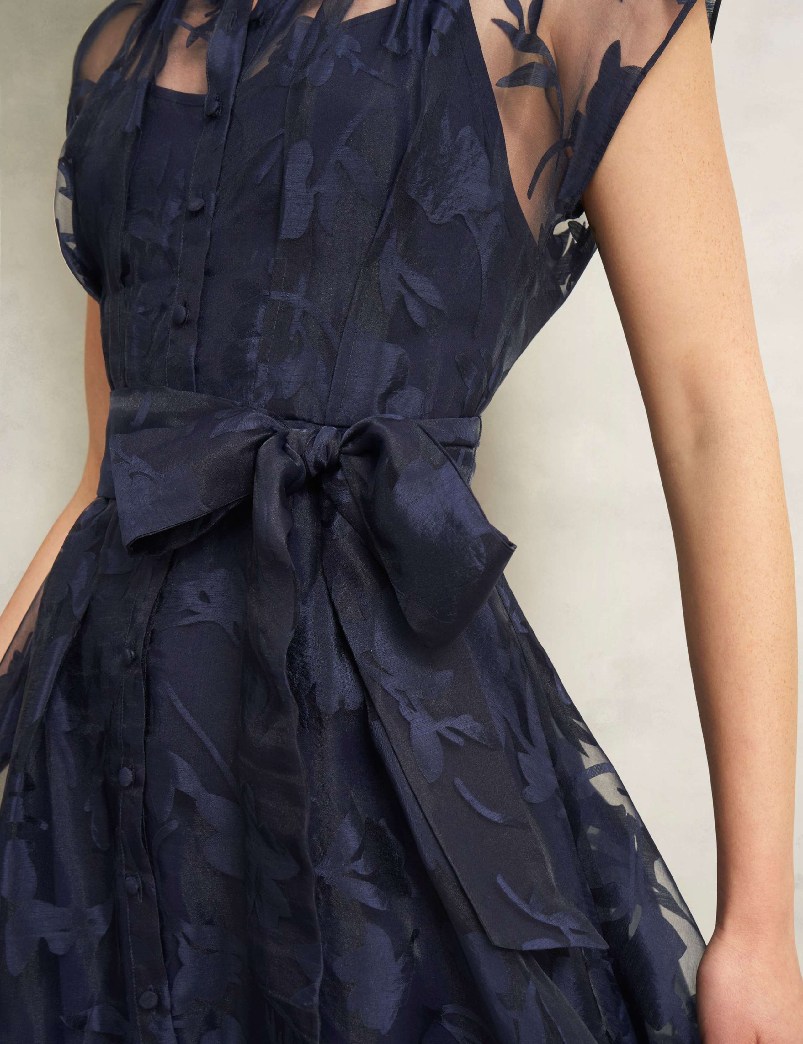 Floral Tie Waist Knee Length Skater Dress 6 of 6