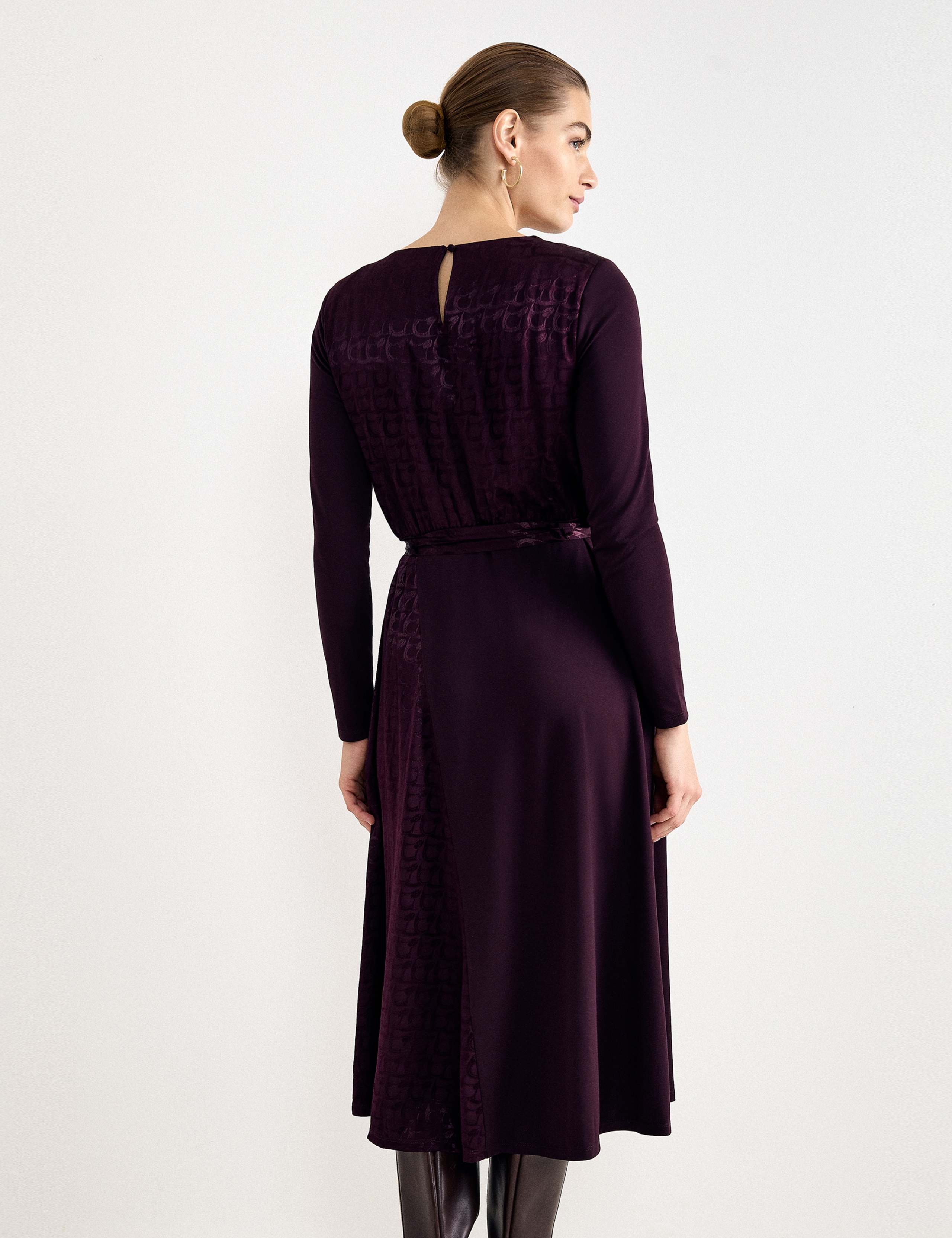 Jersey Jacquard Scoop Neck Midi Skater Dress 5 of 5