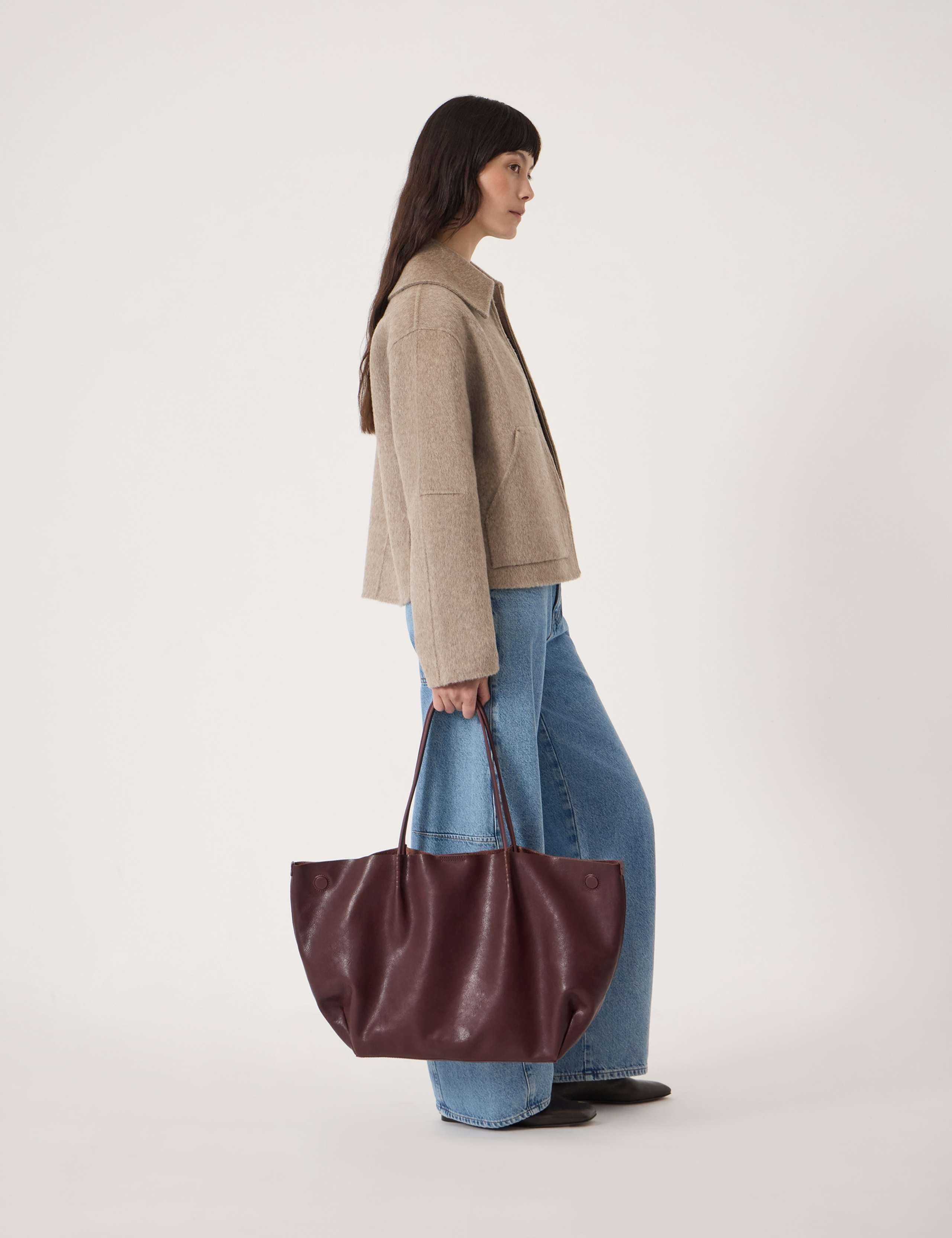 Leather Large Slouchy Tote Bag 3 of 6