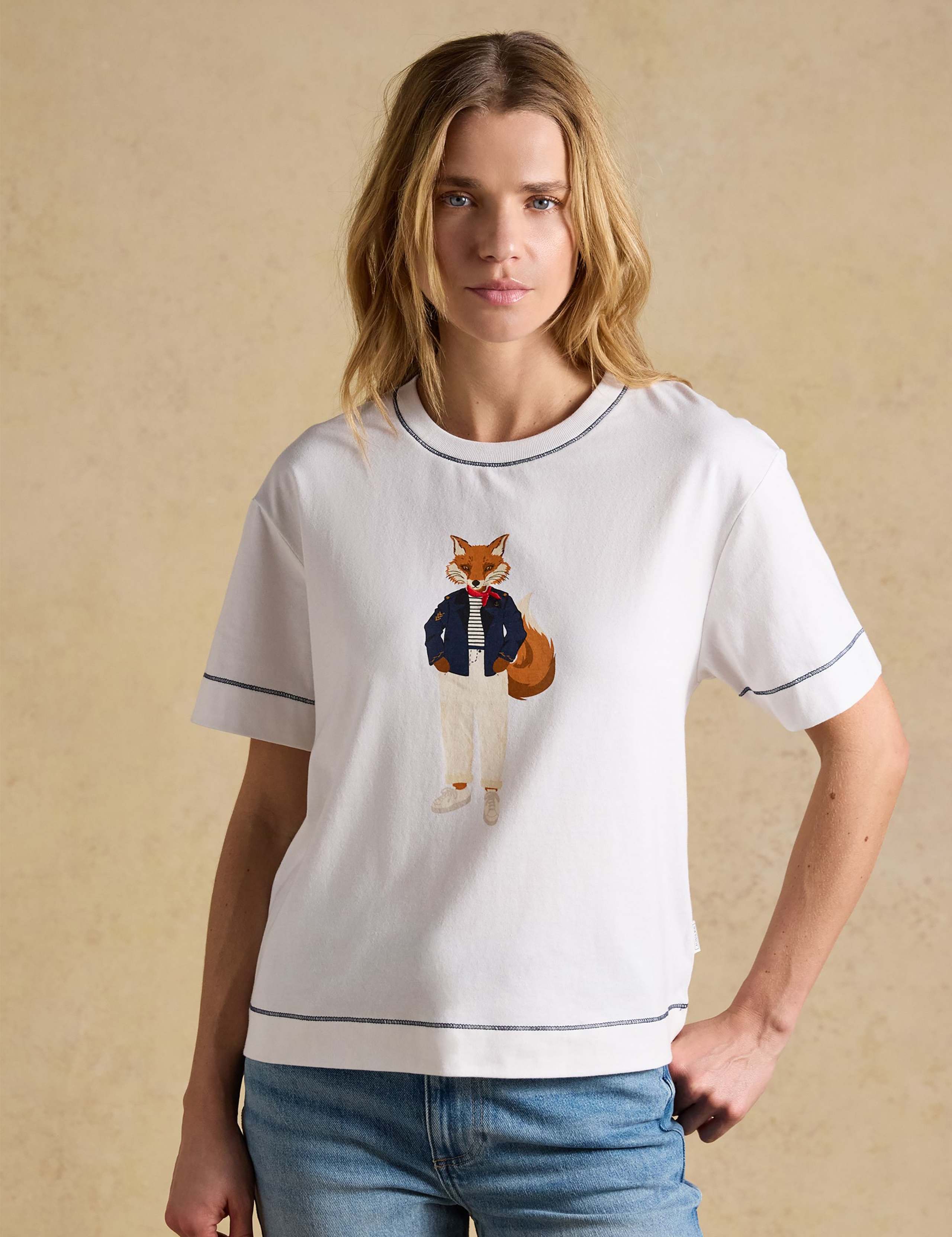 Pure Cotton Fox Graphic T-Shirt 3 of 8