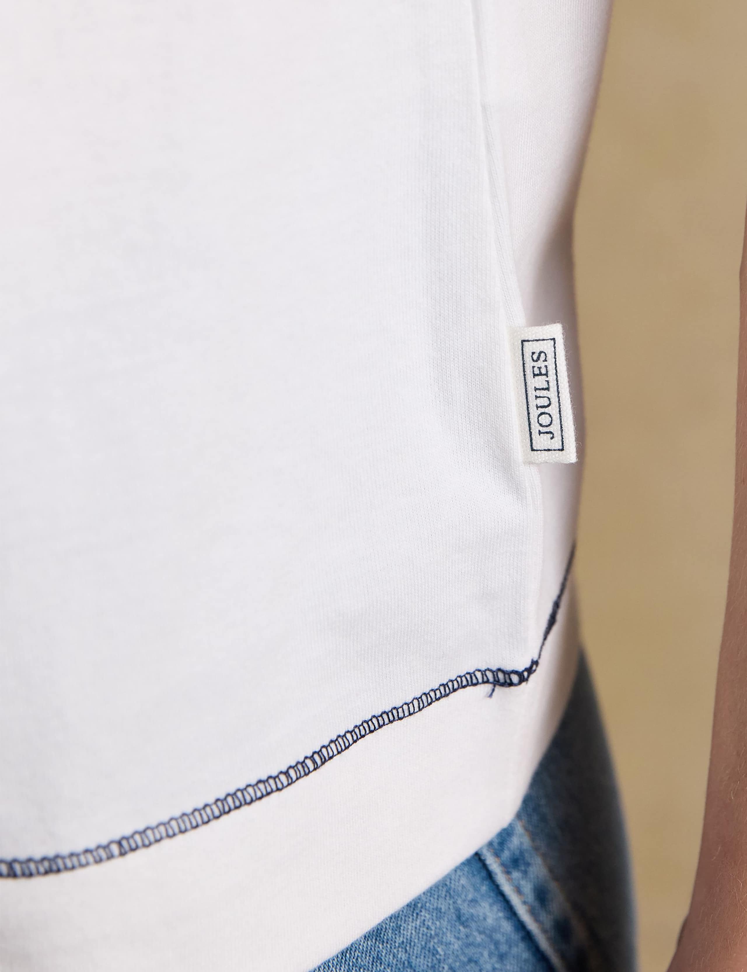 Pure Cotton Fox Graphic T-Shirt 6 of 8