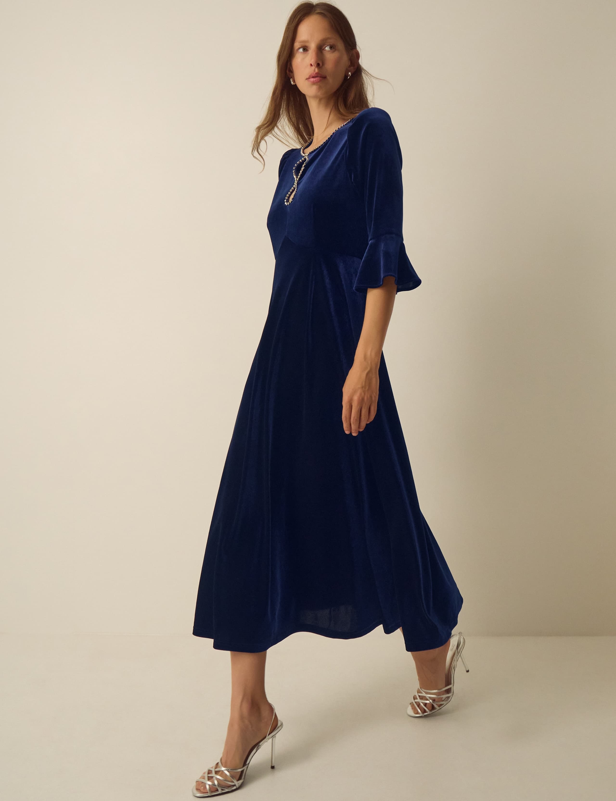 Velvet Scoop Neck Maxi Tea Dress 4 of 6