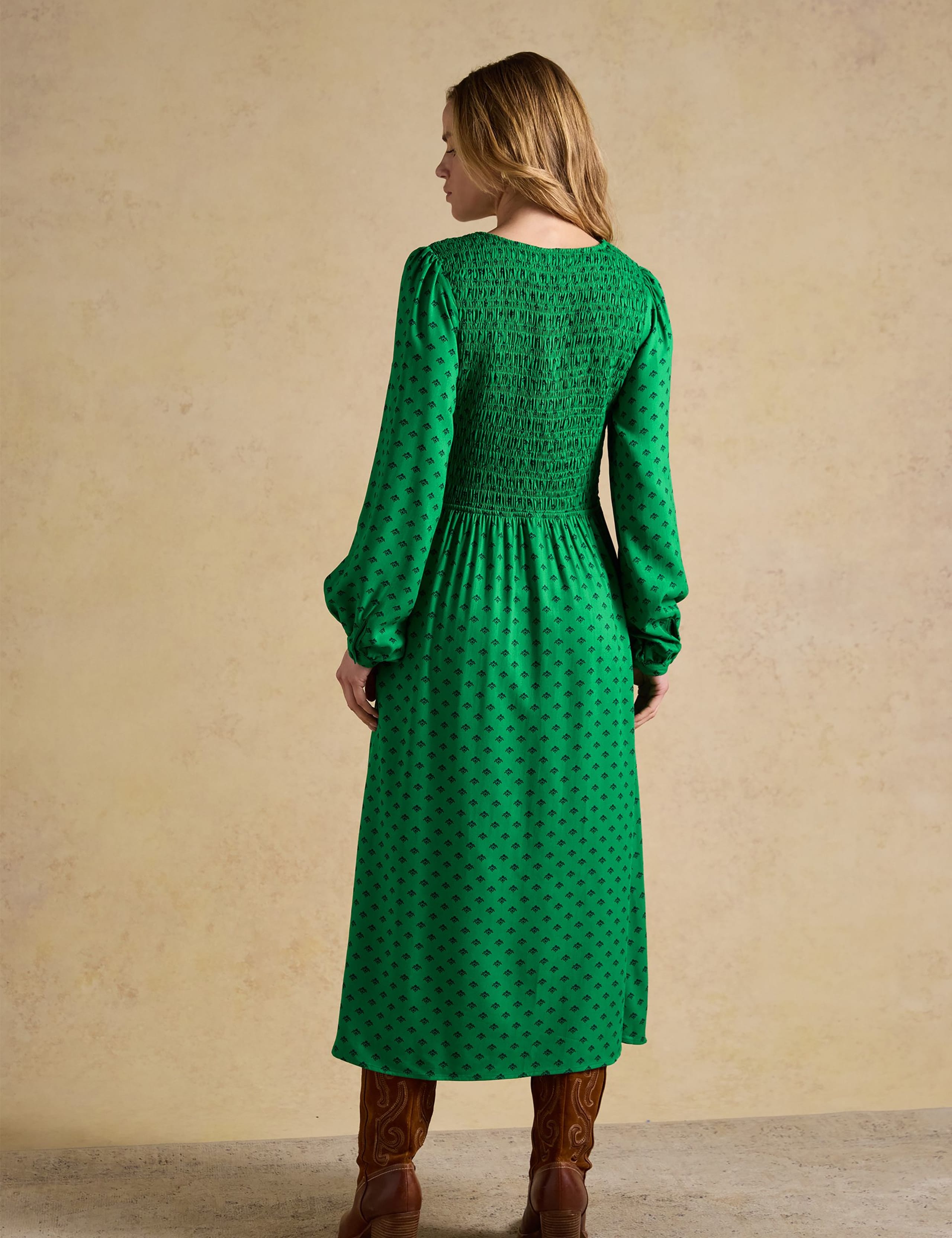 Printed V-Neck Midi Shirred Dress 5 of 9