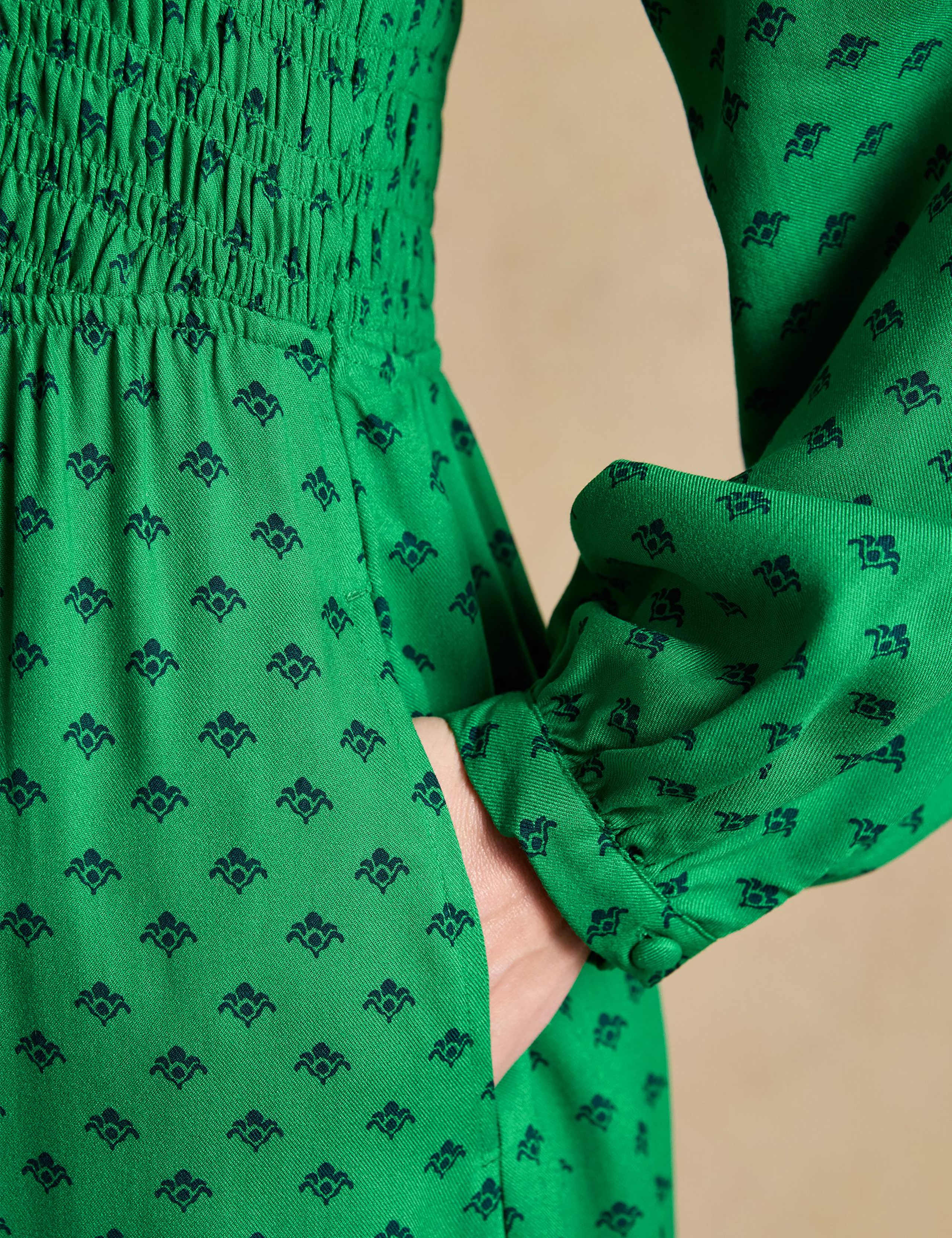 Printed V-Neck Midi Shirred Dress 7 of 9