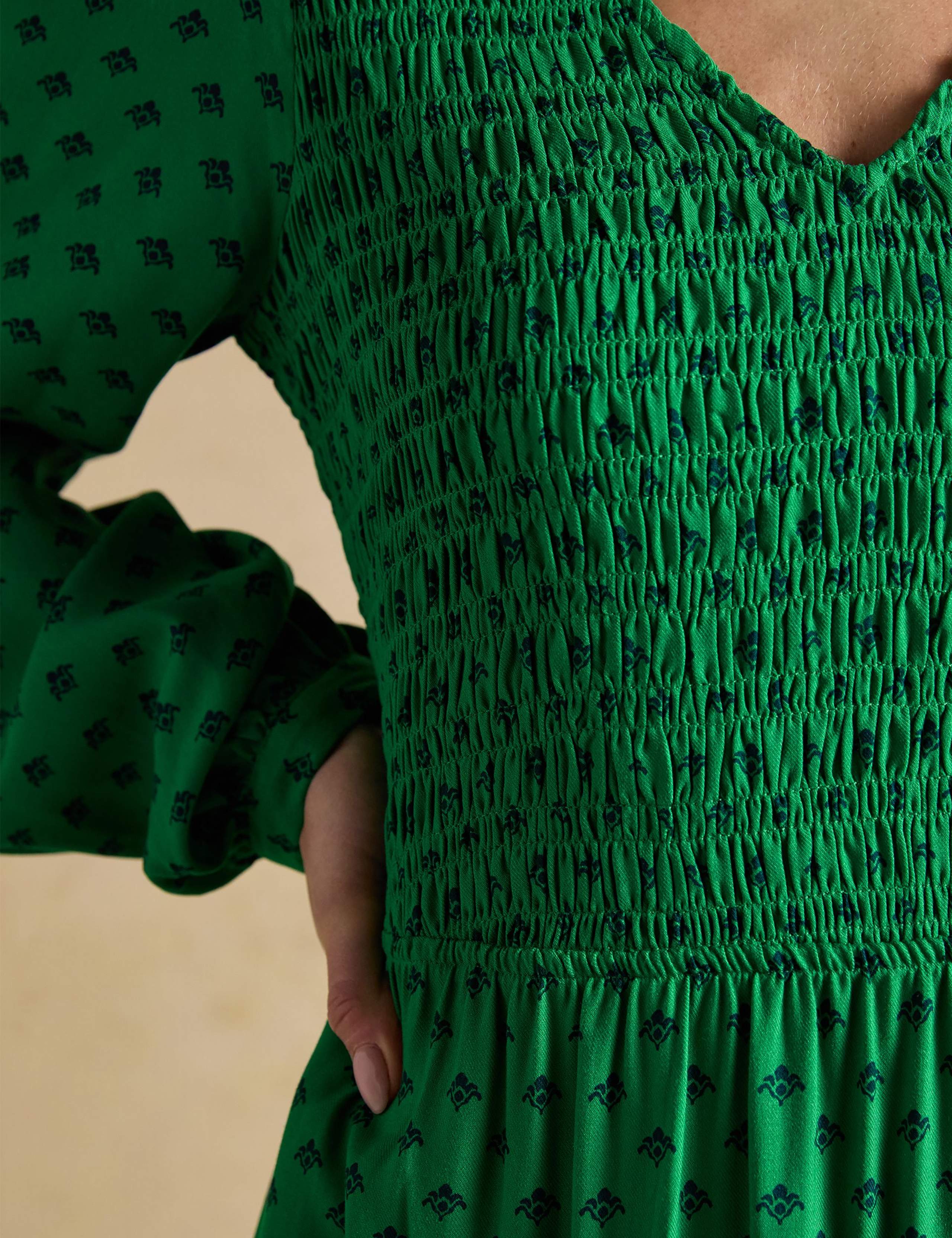 Printed V-Neck Midi Shirred Dress 8 of 9