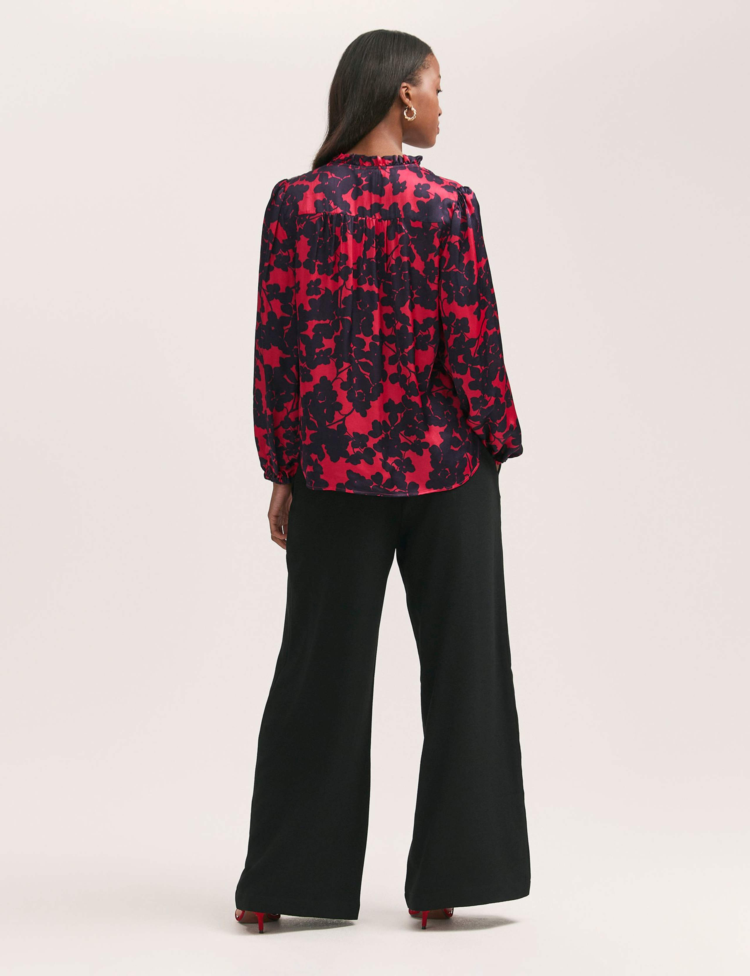 Crepe Floral Tie Neck Shirred Blouse 3 of 4