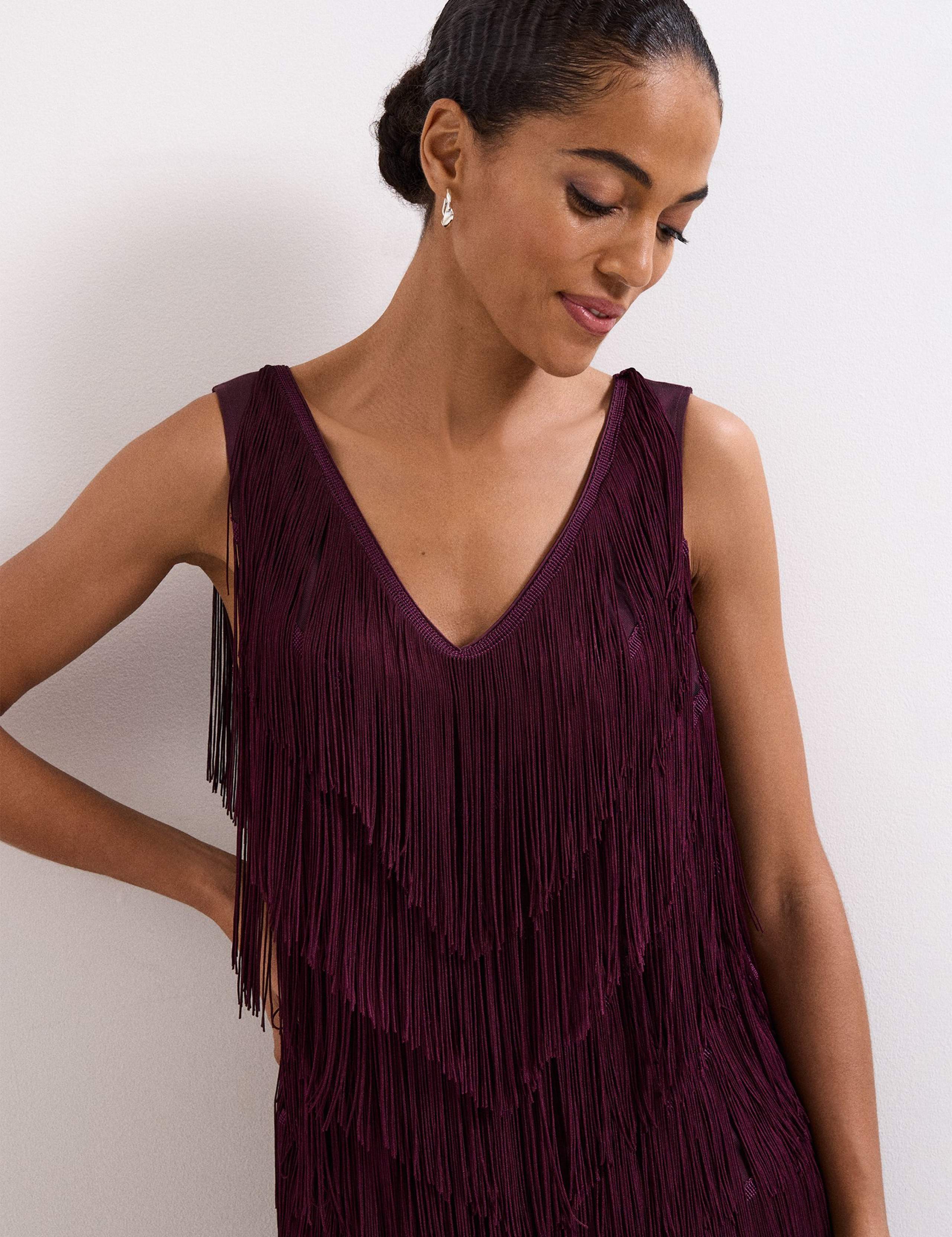 V-Neck Fringed Knee Length Shift Dress 5 of 6