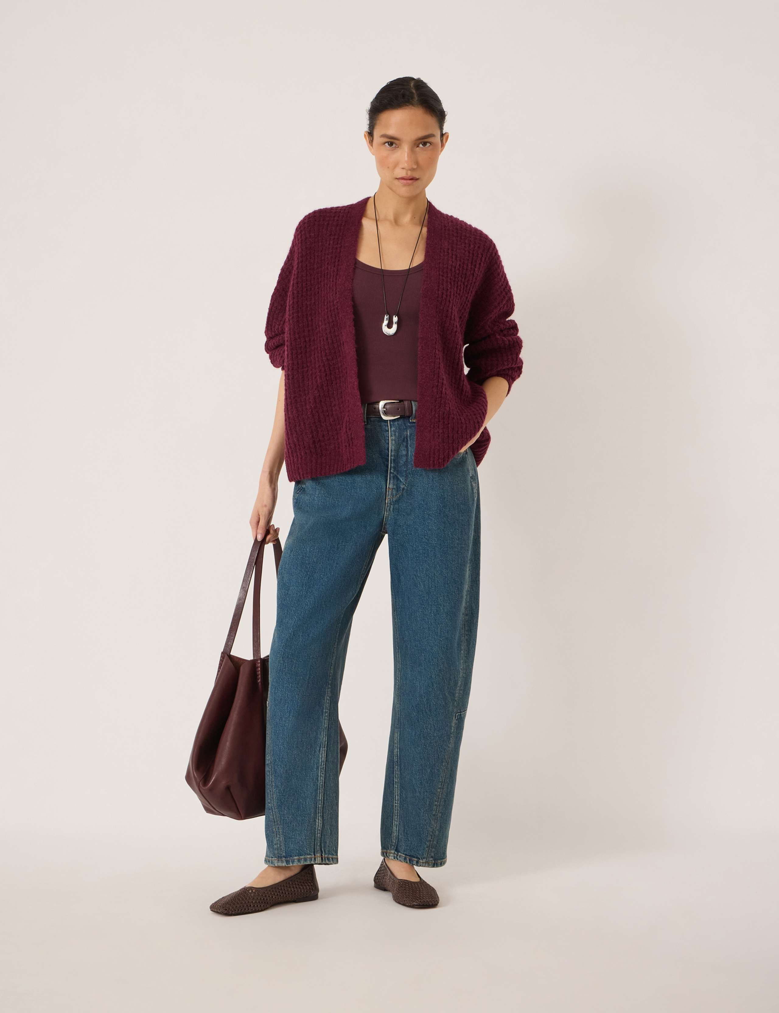 Tapered Leg Carrot Fit Jeans 4 of 5