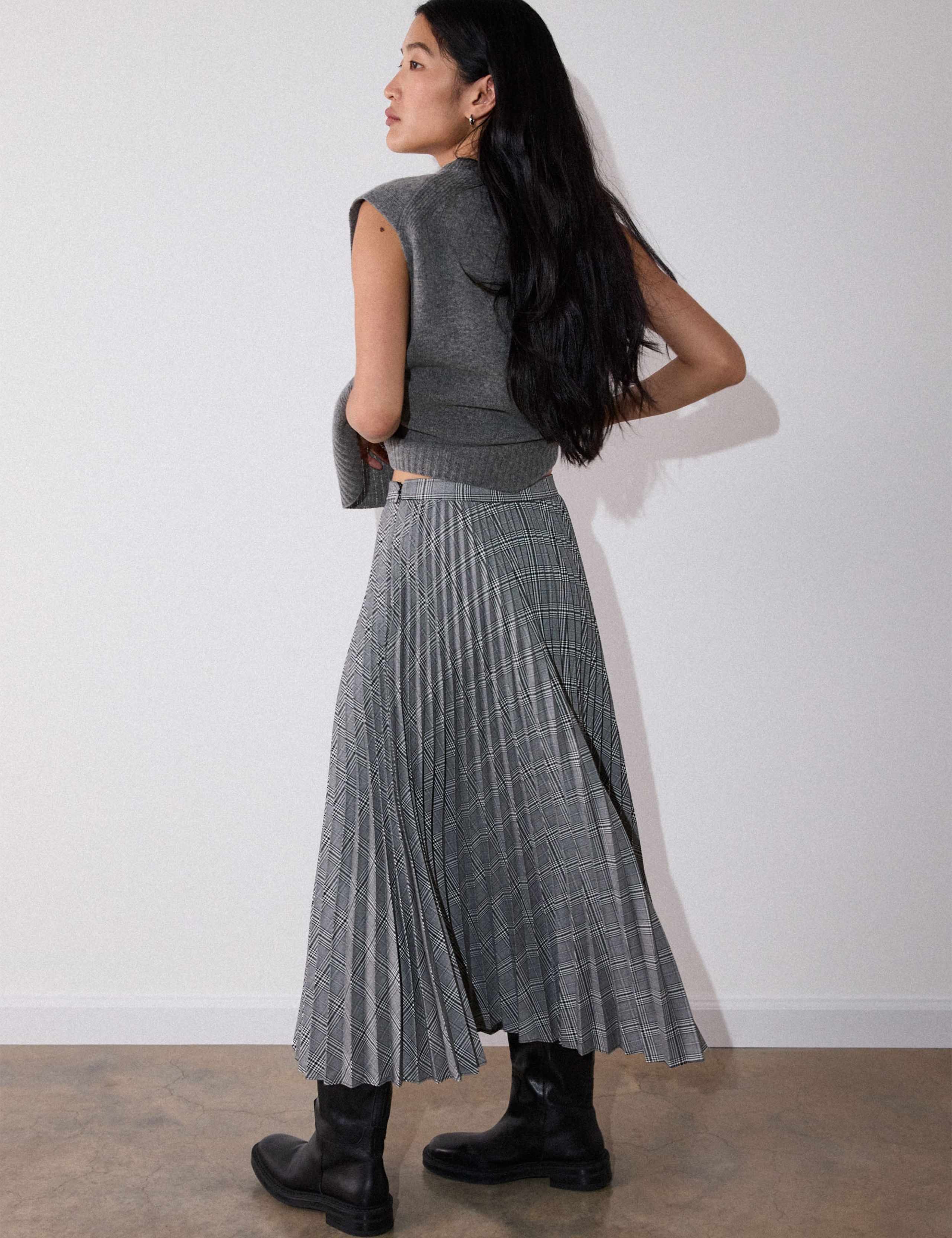 Checked Pleated Midi A-Line Skirt 3 of 7
