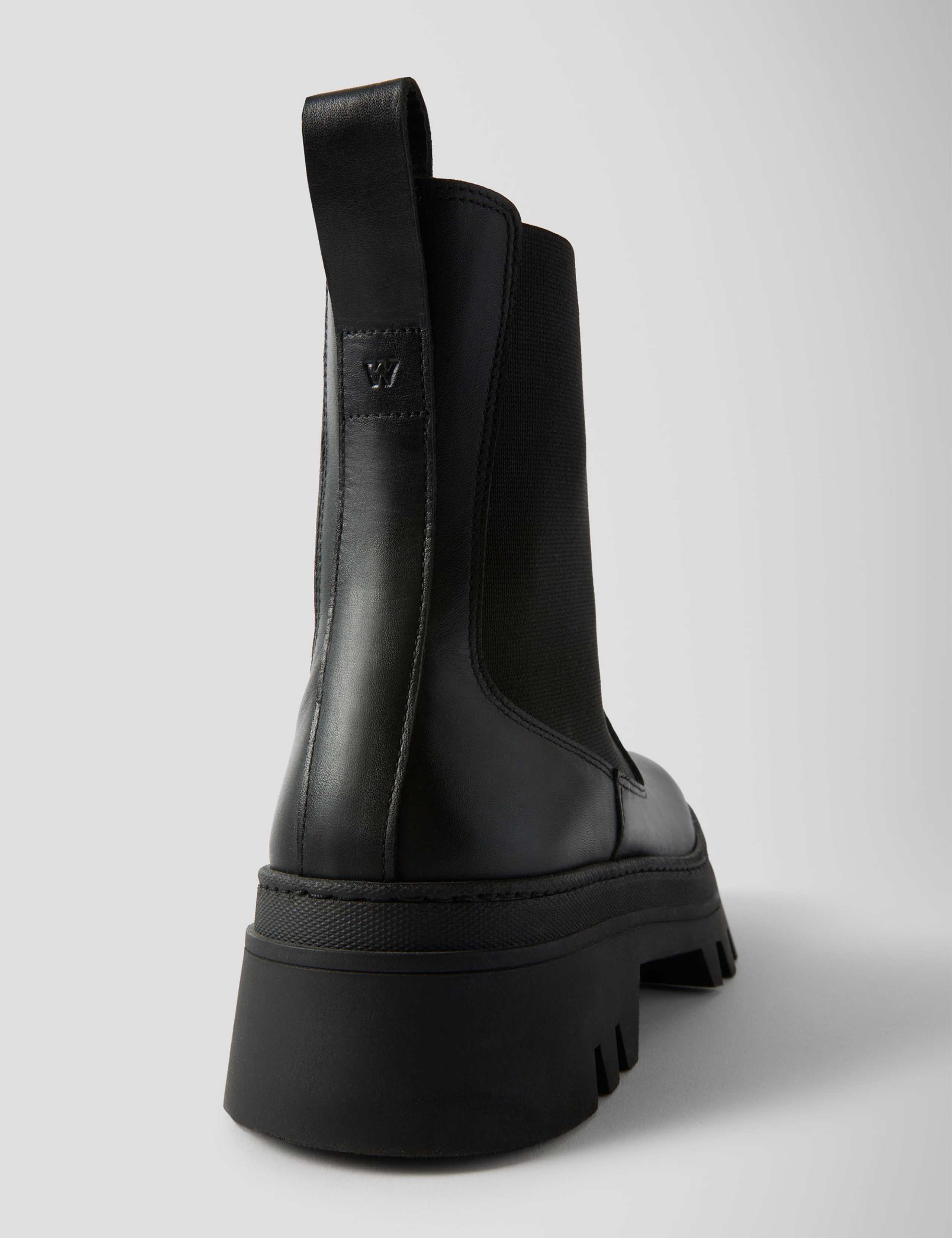 Leather Block Heel Chelsea Boots 3 of 5