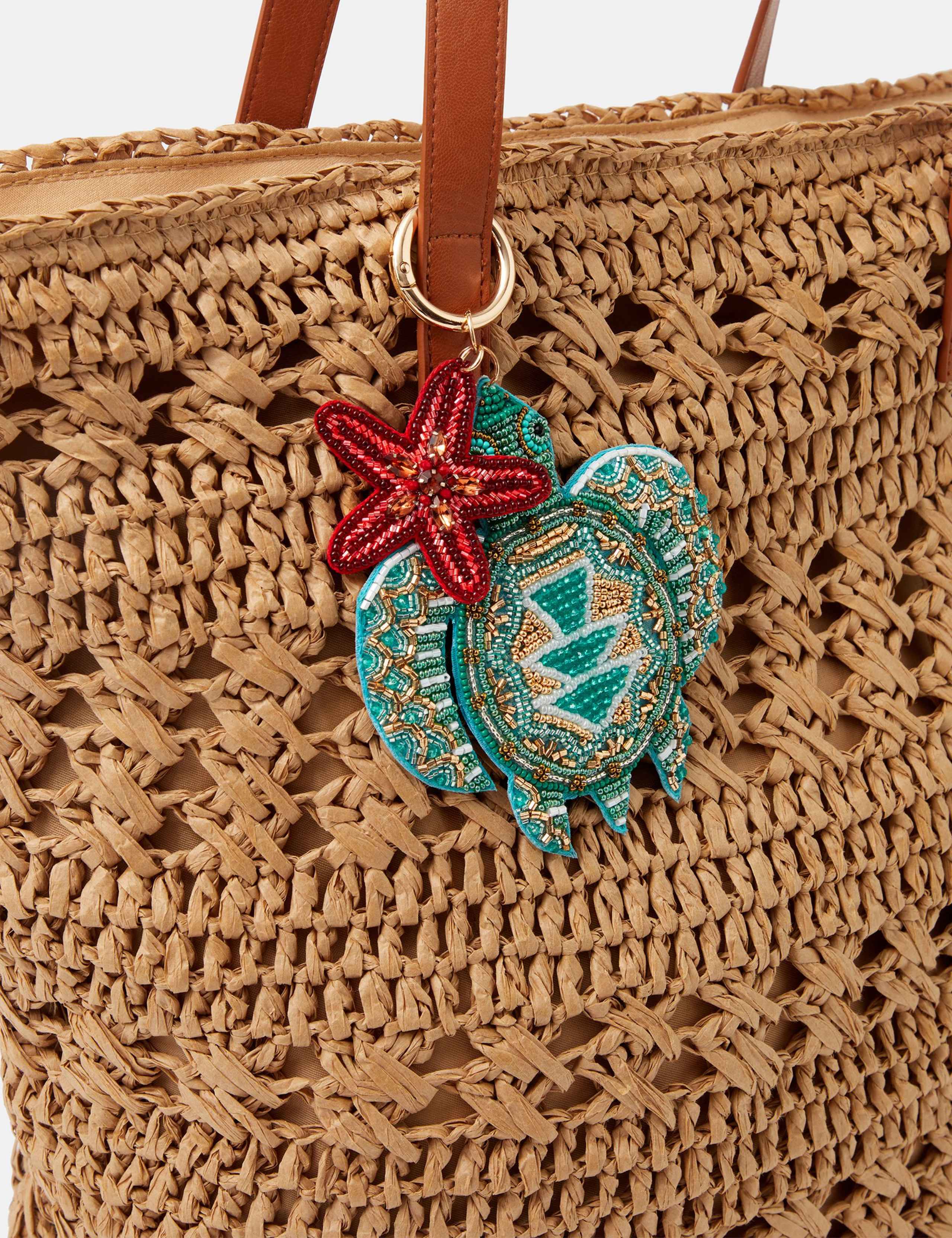 Beaded Turtle & Starfish Keyring 2 of 3