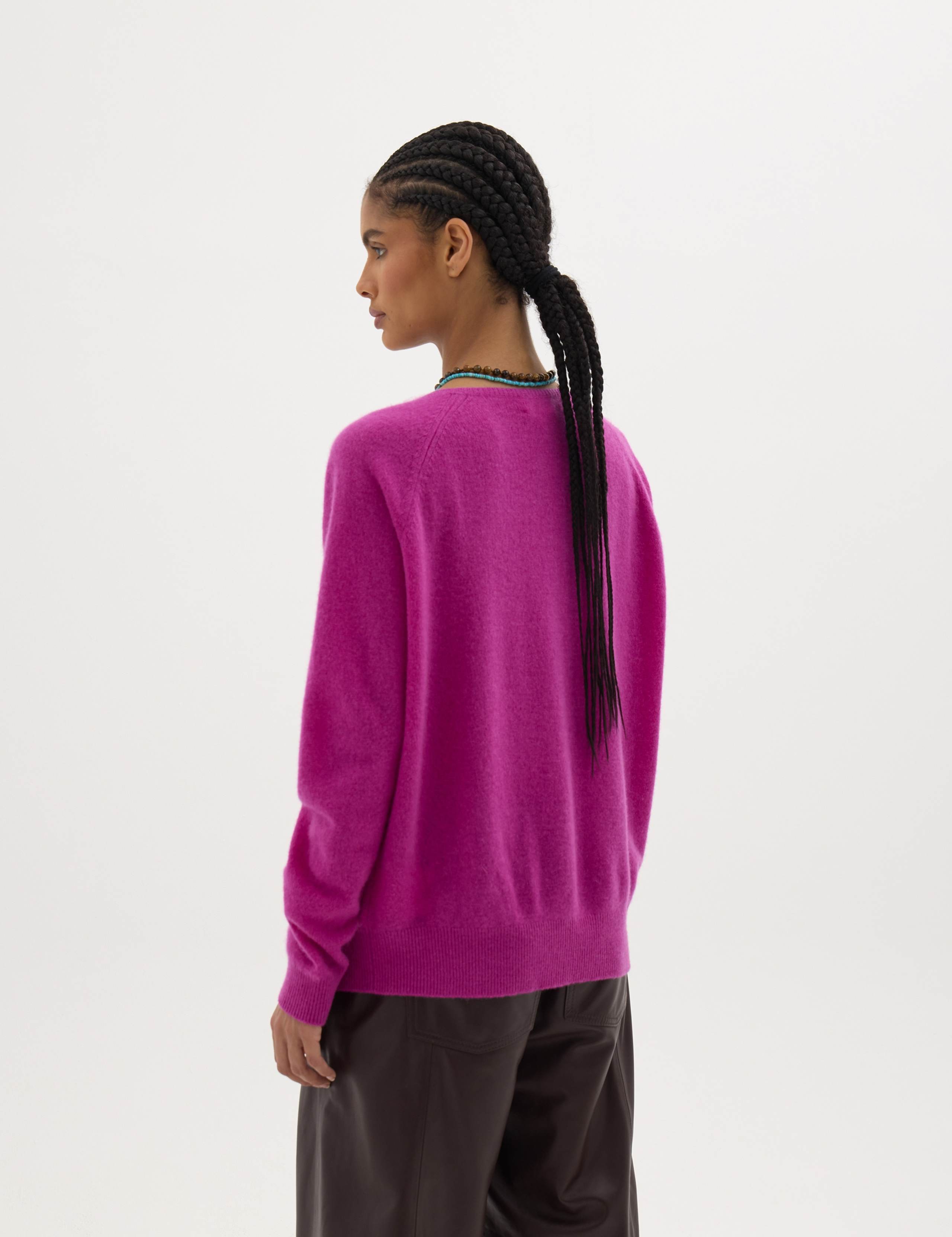 Pure Cashmere V-Neck Jumper 4 of 6