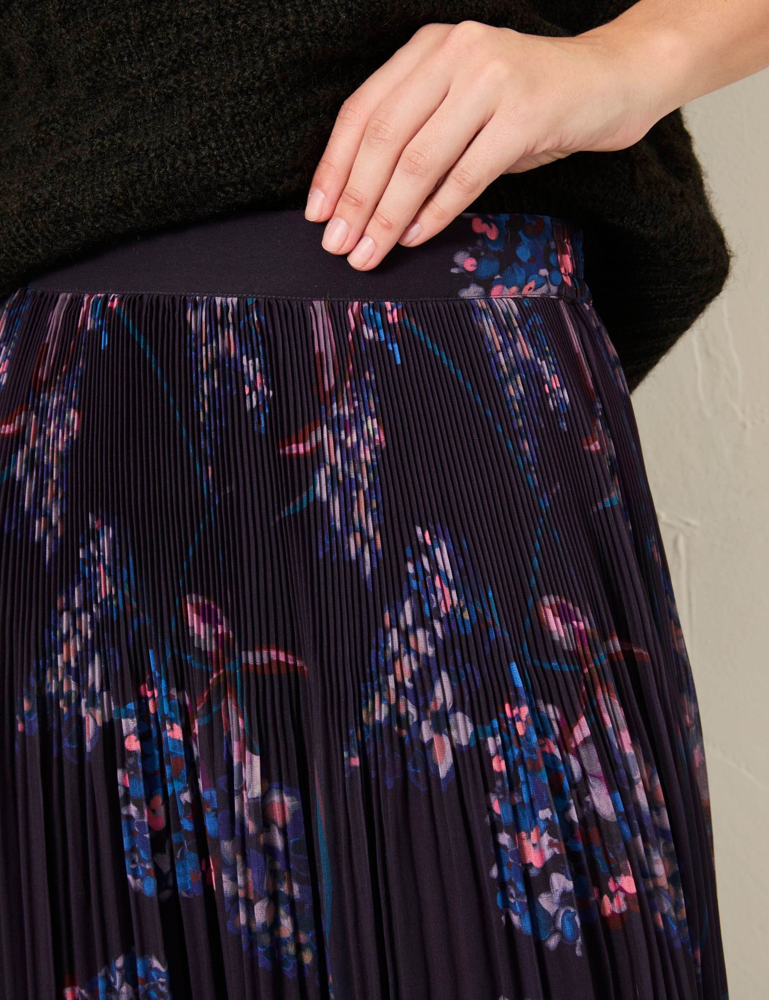 Floral Maxi Pleated Skirt 6 of 6