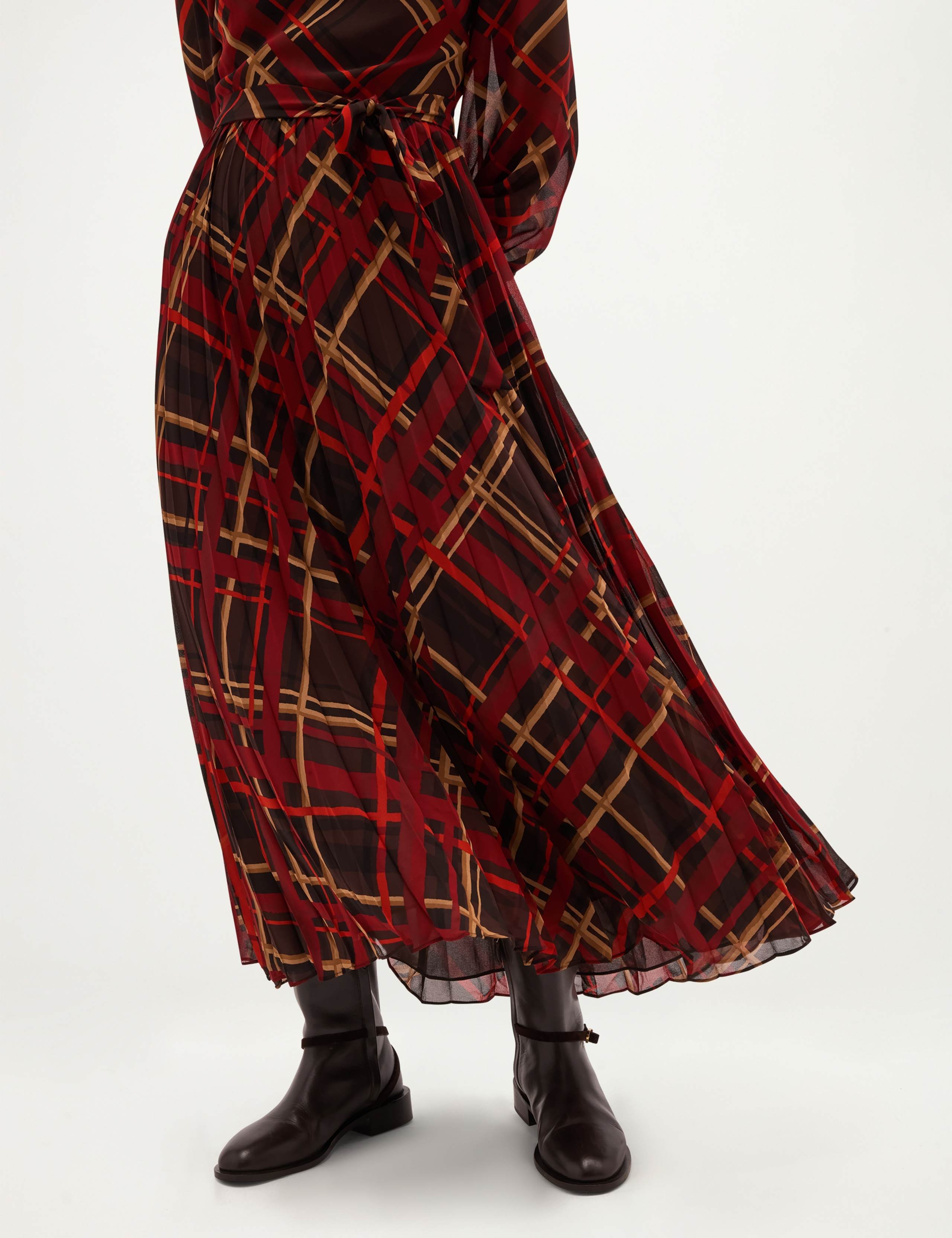 Button Front Knee Length Shirt Dress 7 of 8