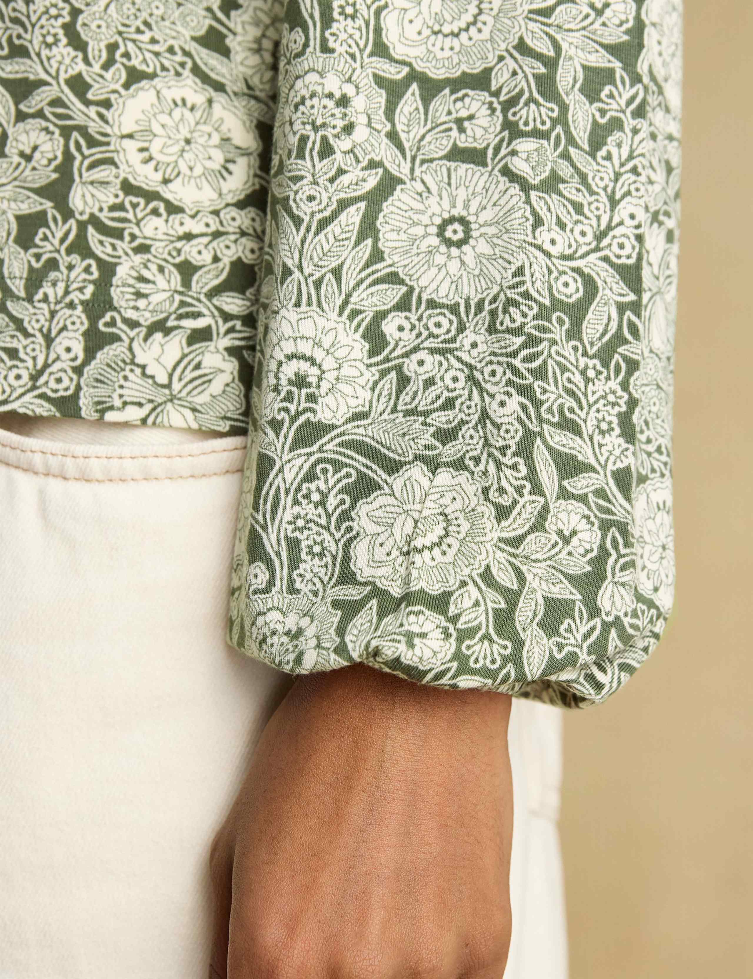 Floral V-Neck Top 6 of 7