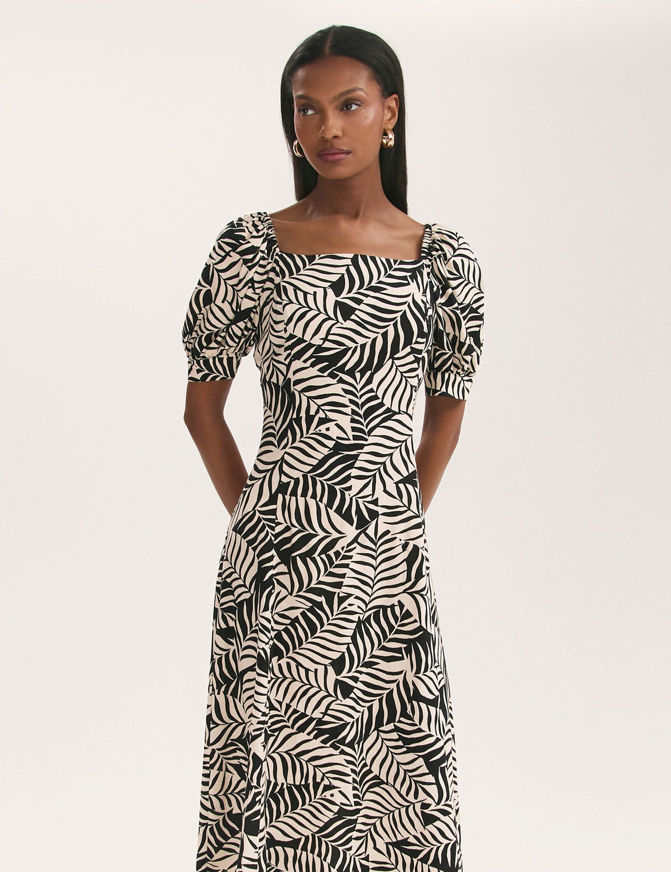 Leaf Print Square Neck Midi Tea Dress 3 of 4