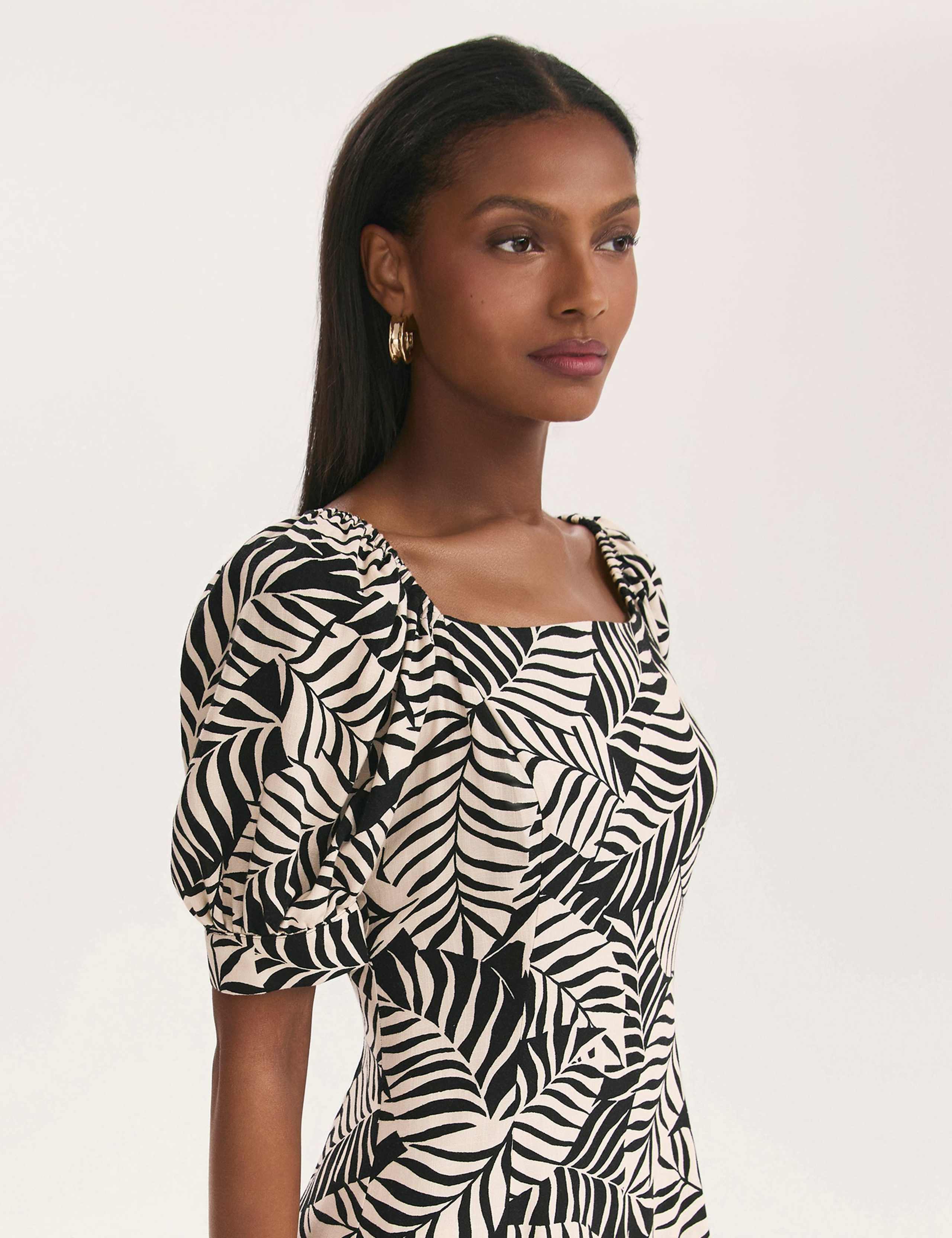 Leaf Print Square Neck Midi Tea Dress 4 of 4