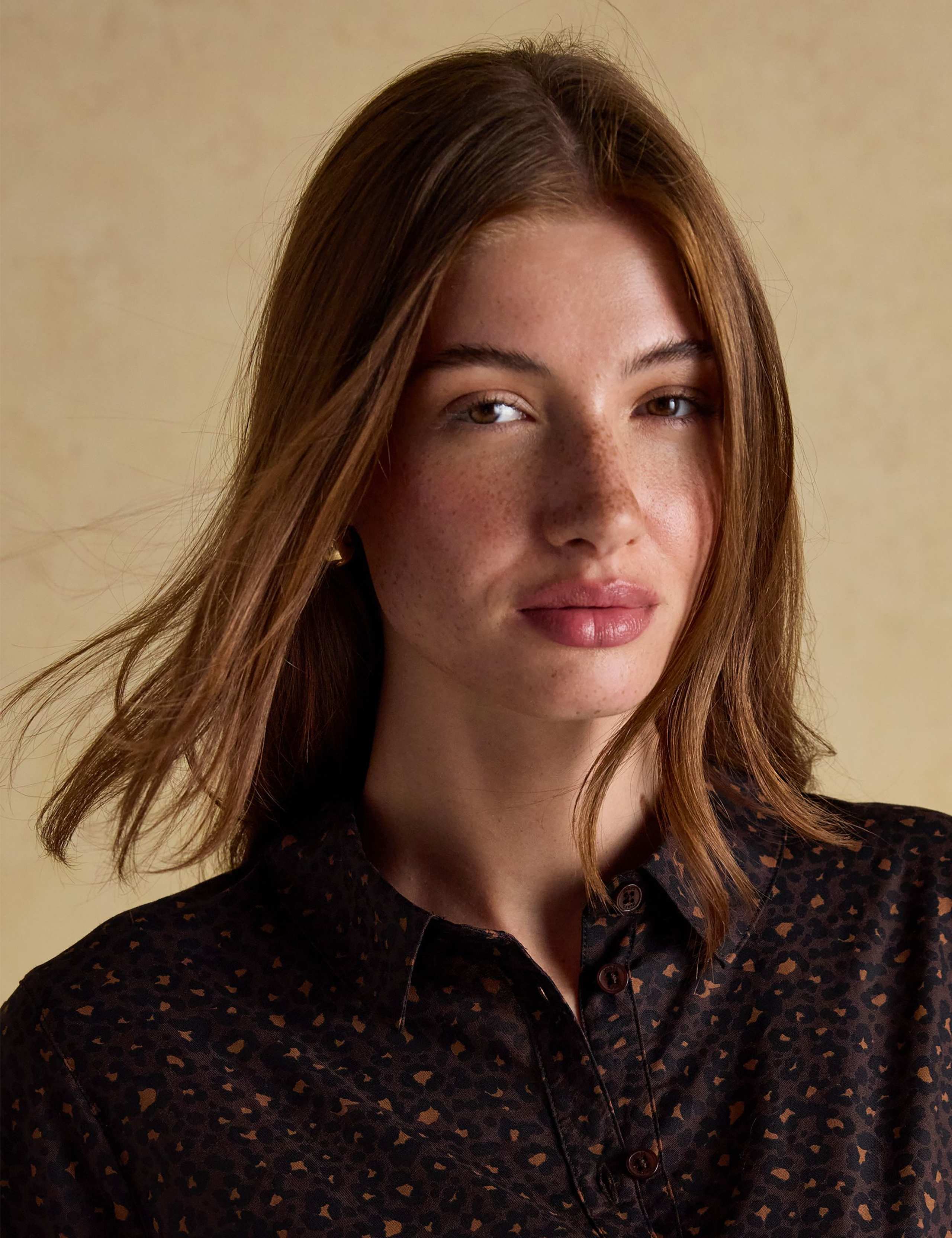 Bird Print Collared Button Through Shirt 5 of 7