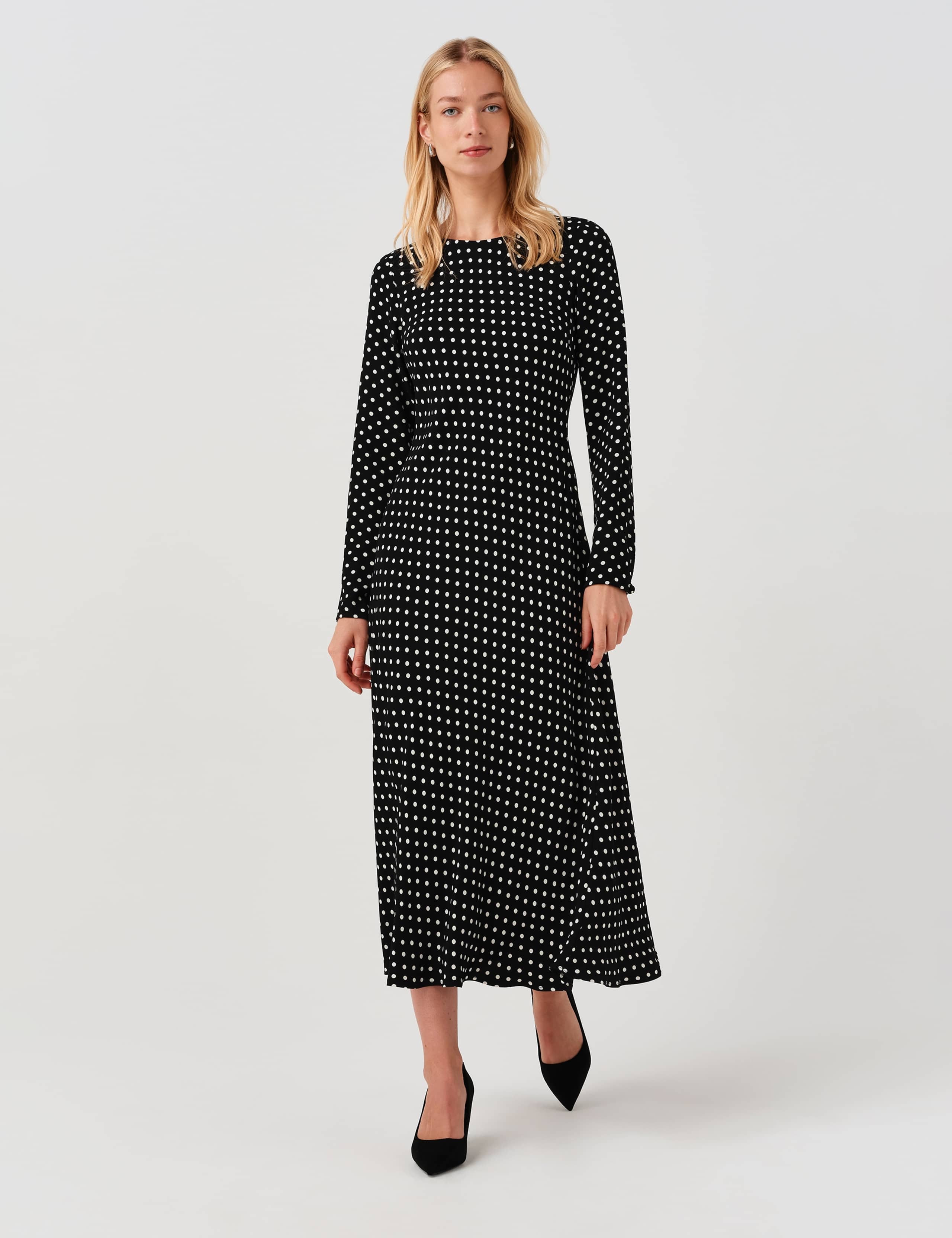 Polka Dot Round Neck Midi Waisted Dress 4 of 9